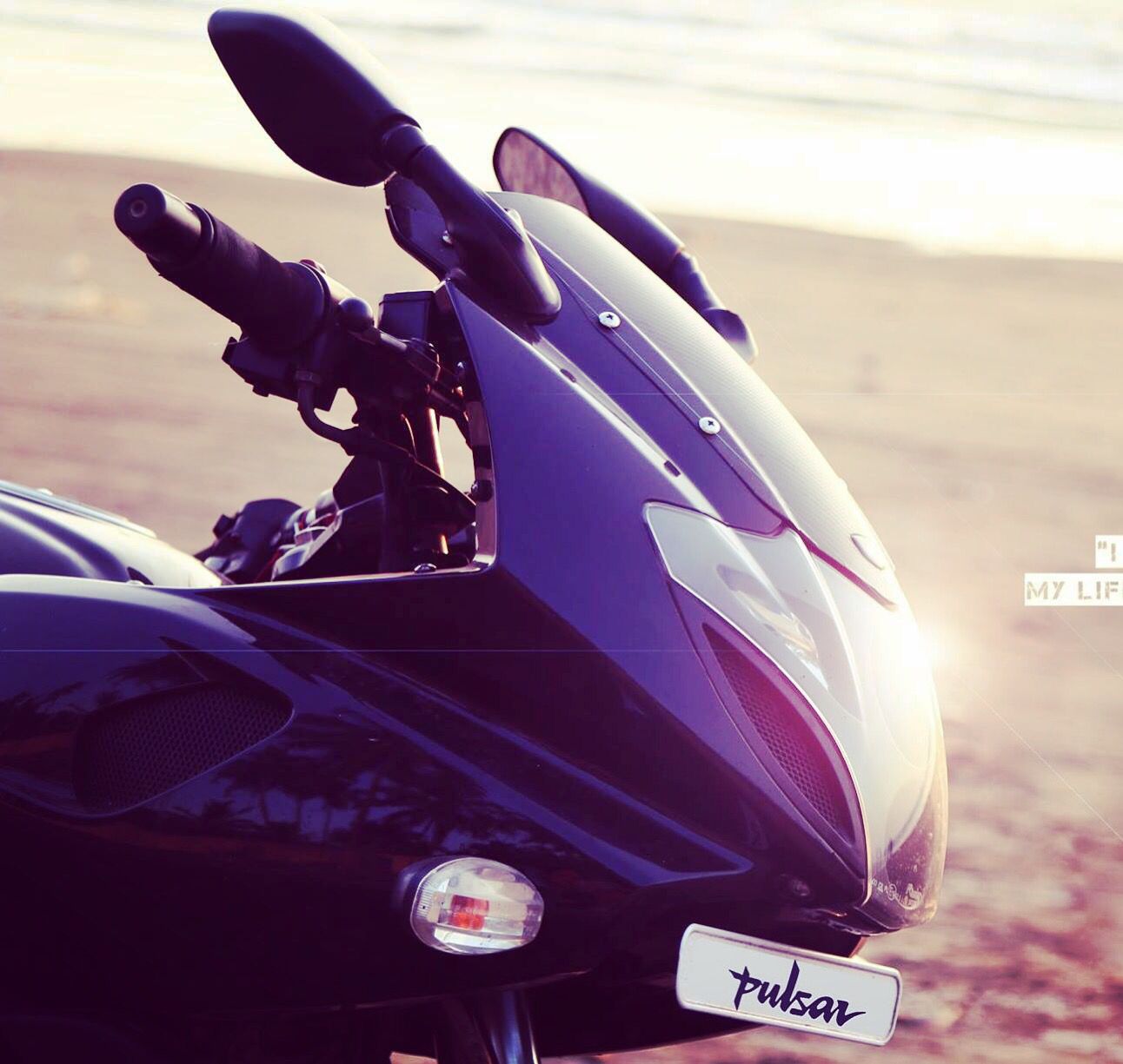 Background Pulsar 220 Hd - HD Wallpaper 