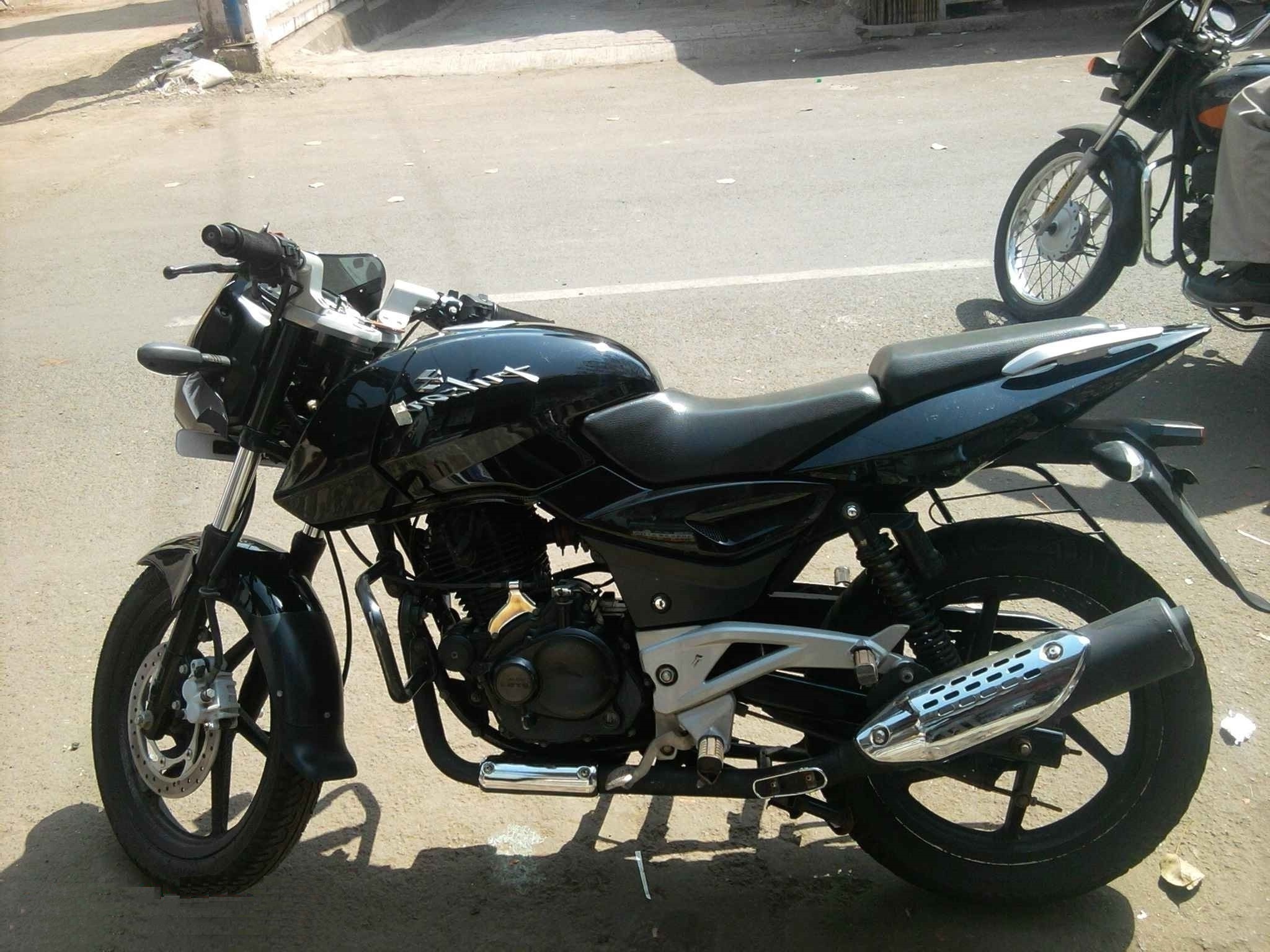 Pulsar 200 Ns Hd Wallpaper - Motorcycle - HD Wallpaper 