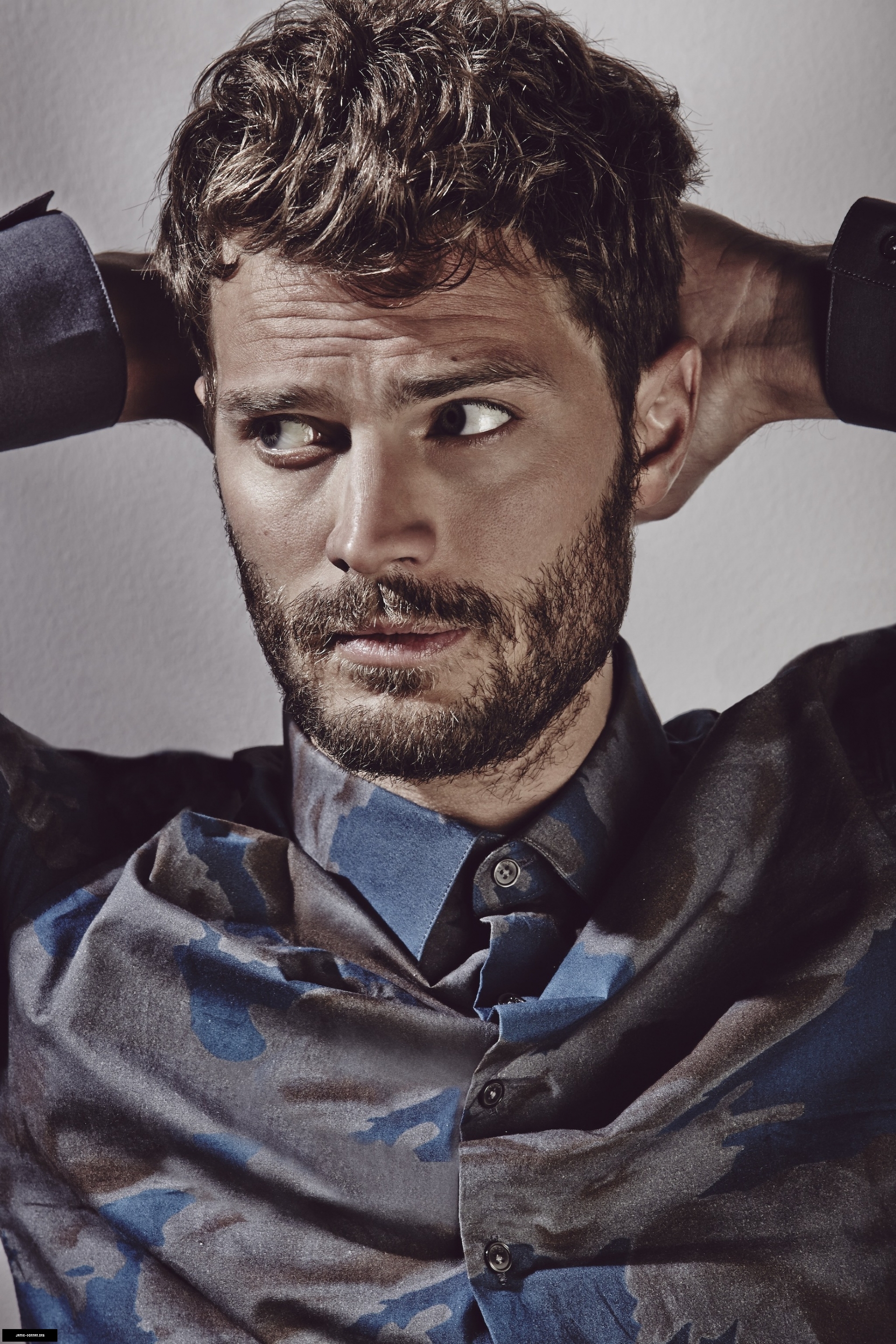 Jamie Dornan - HD Wallpaper 