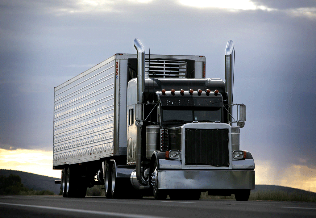 18 Wheeler Truck Gif - HD Wallpaper 