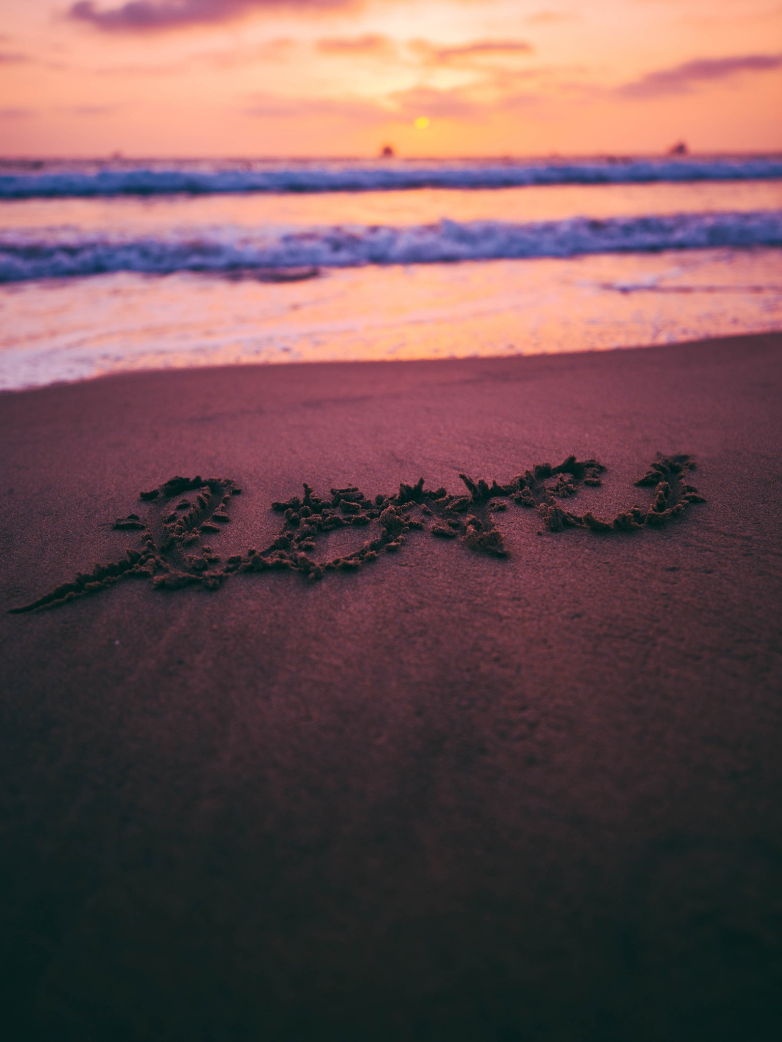 Love, Sand, Inscription, Beach, Waves, Sunset - Love Background For Iphone - HD Wallpaper 