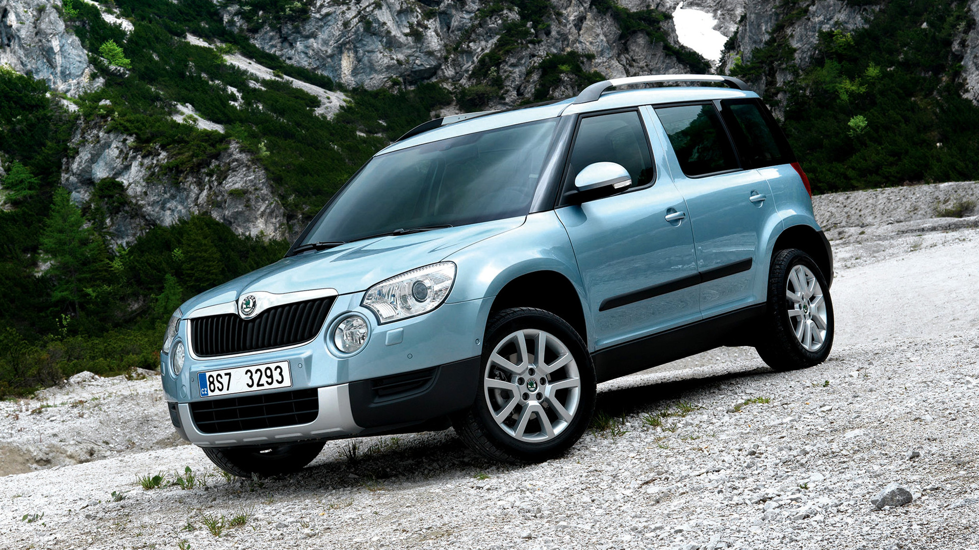 Skoda Yeti Aqua Blue - HD Wallpaper 