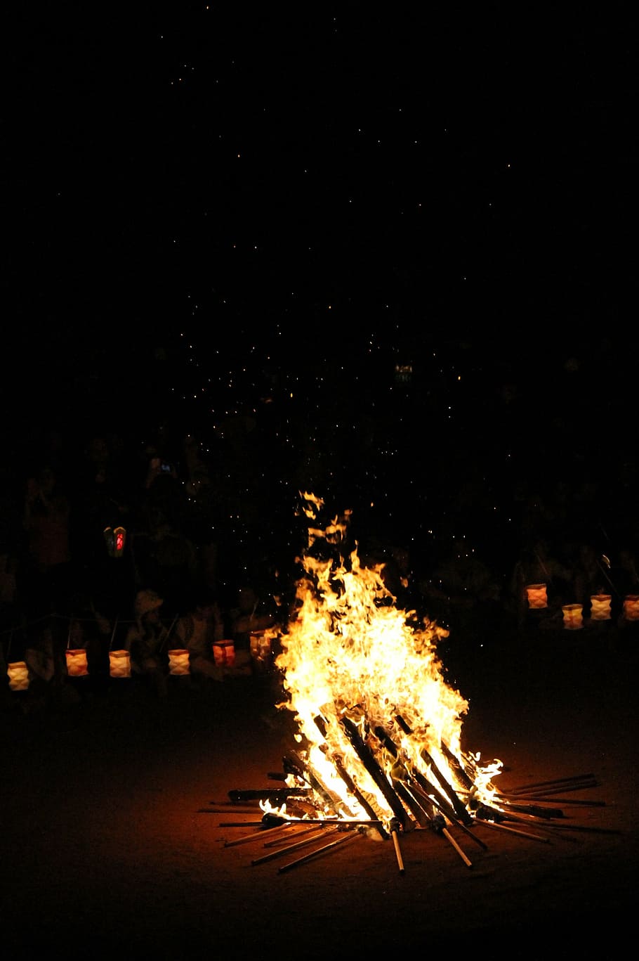 Bonfire Near Lantern, St John, Festa Junina, Celebration, - Fundo Festa Junina Hd - HD Wallpaper 