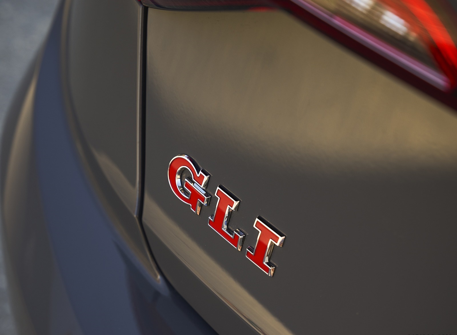 2019 Volkswagen Jetta Gli Badge Wallpapers - City Car - HD Wallpaper 