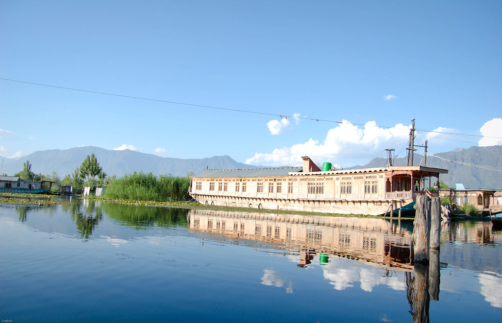 Kashmir Boat House - HD Wallpaper 