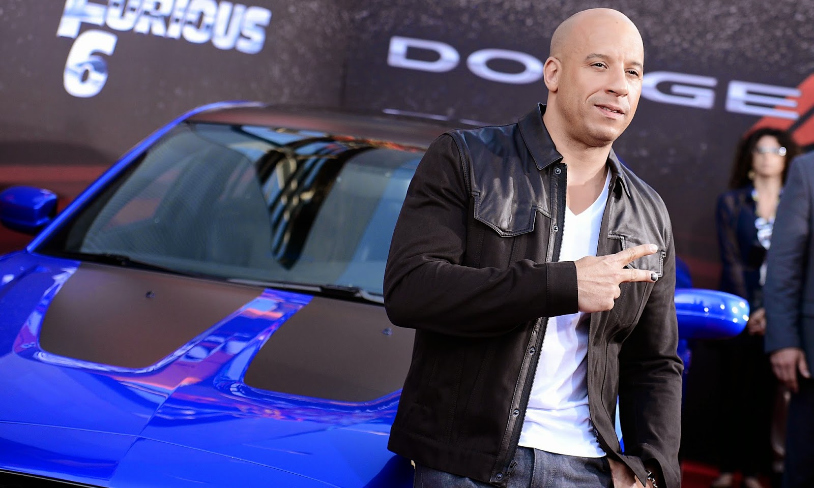 Vin Diesel Wallpapers Hd / Desktop And Mobile Backgrounds - Fast And The Furious Outfit - HD Wallpaper 