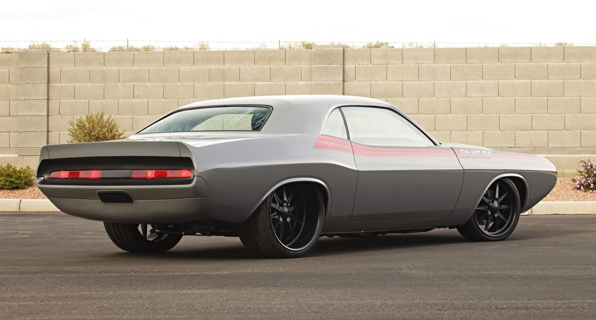 Dodge Challanger Deep Dishes - 1970 Dodge Challenger Custom - HD Wallpaper 