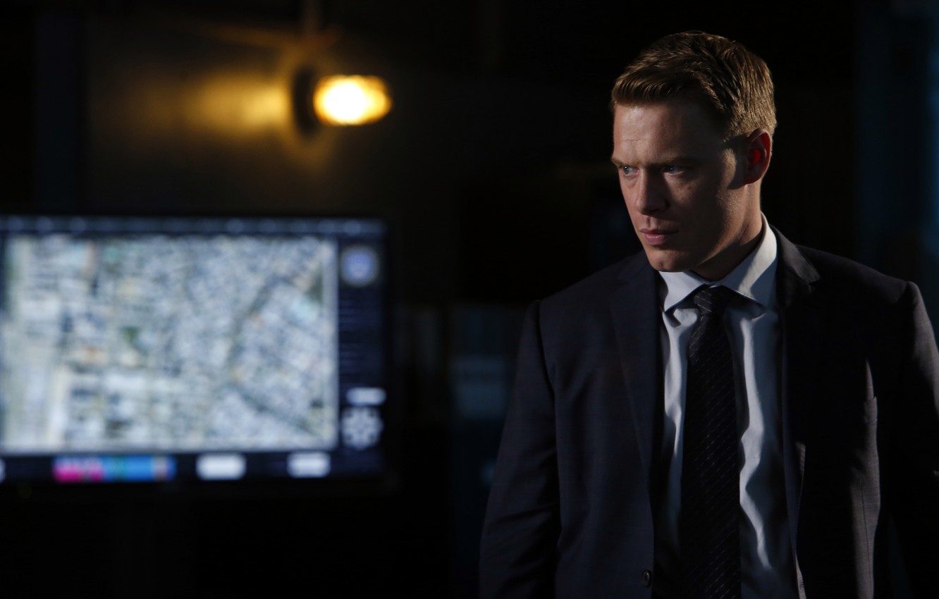 Photo Wallpaper Costume, Actor, Monitor, The Series, - Actor Blacklist Donald Ressler Diego Klattenhoff - HD Wallpaper 