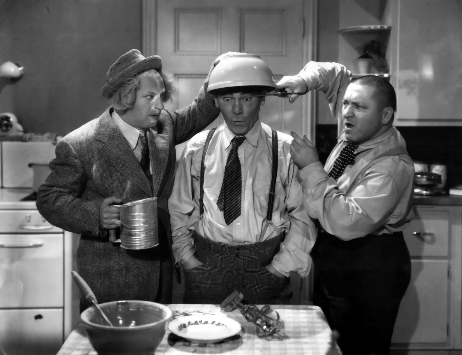 3 Stooges Cooking - HD Wallpaper 