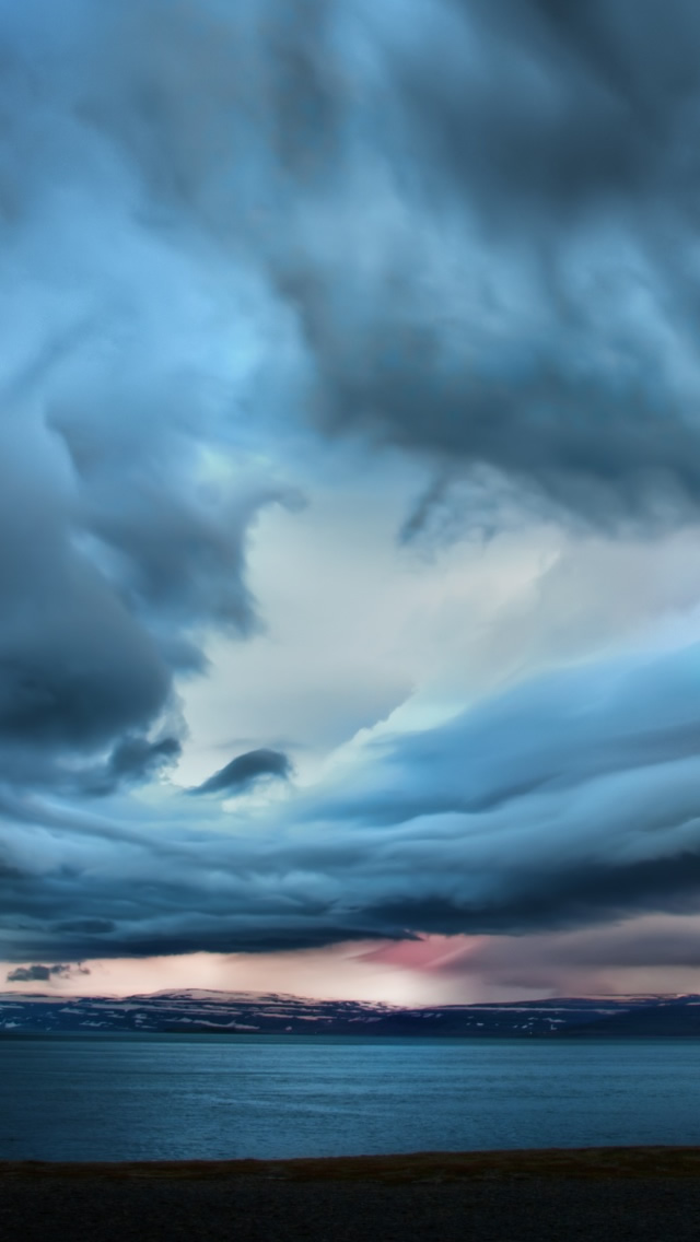 Stormy Clouds - HD Wallpaper 