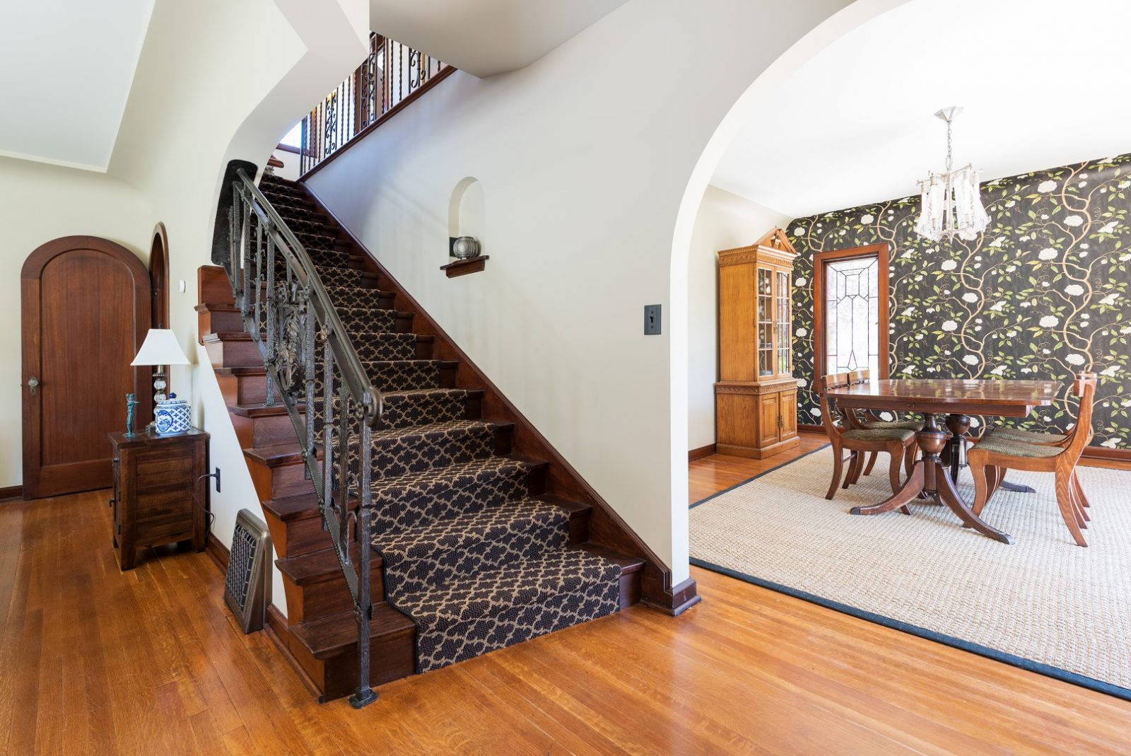 Staircase To Second Floor, Tudor, Entry Way, Full Stairs, - Stairs - HD Wallpaper 