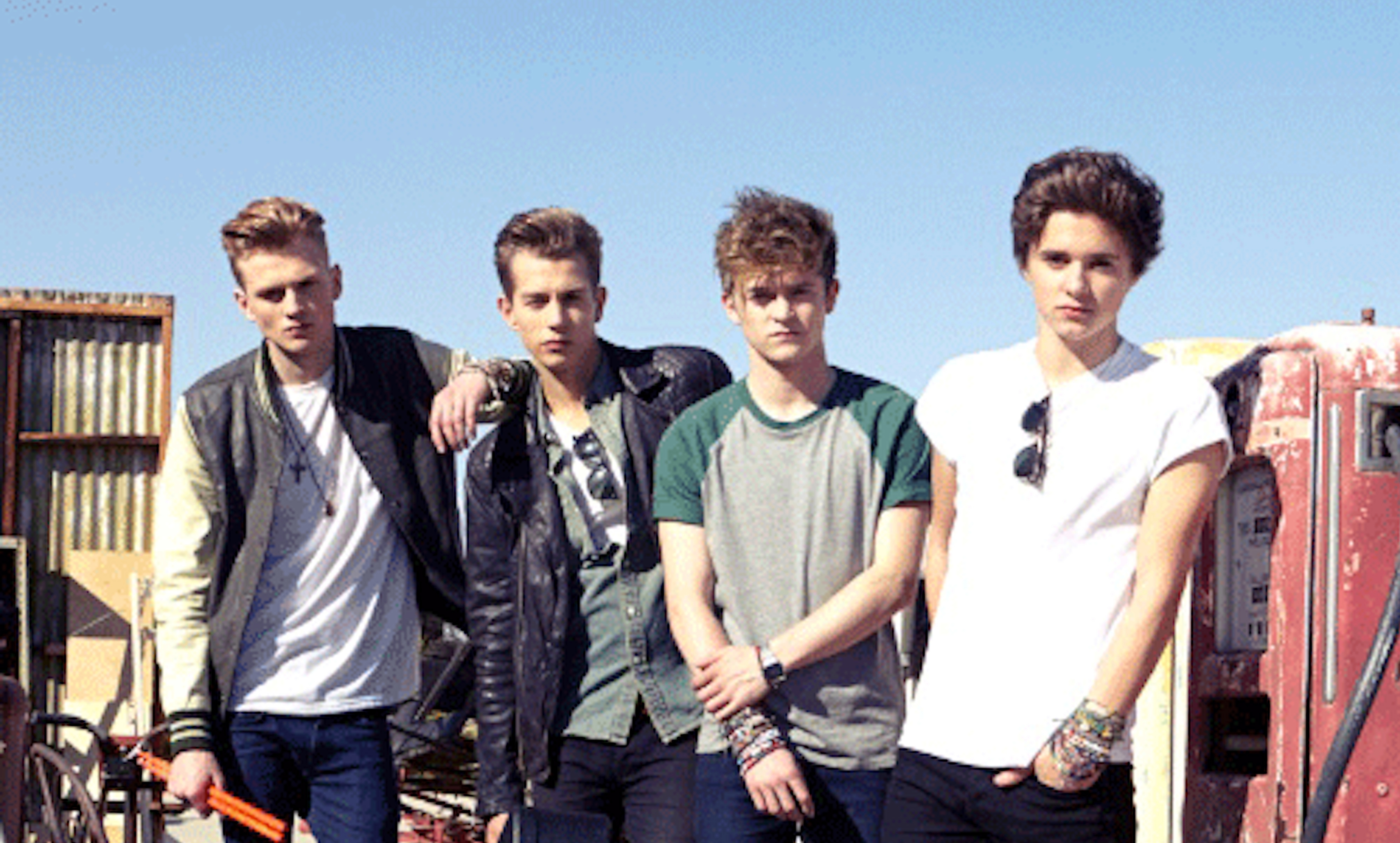 Vamps Backgrounds On Wallpapers Vista - Hair To Long The Vamps - HD Wallpaper 
