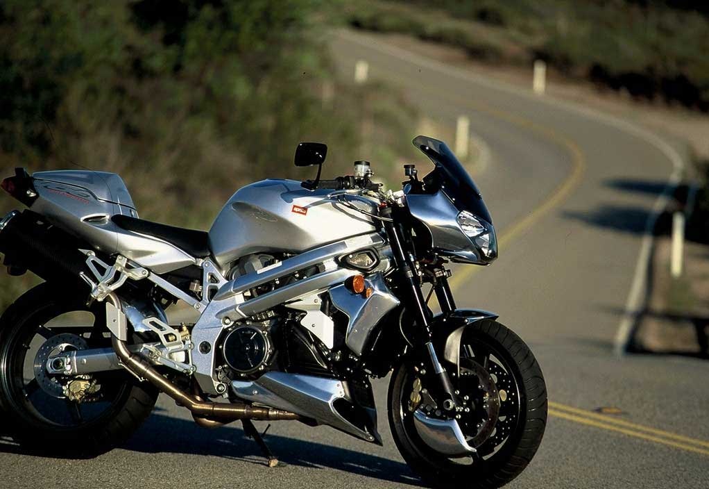 Aprilia Falco - HD Wallpaper 