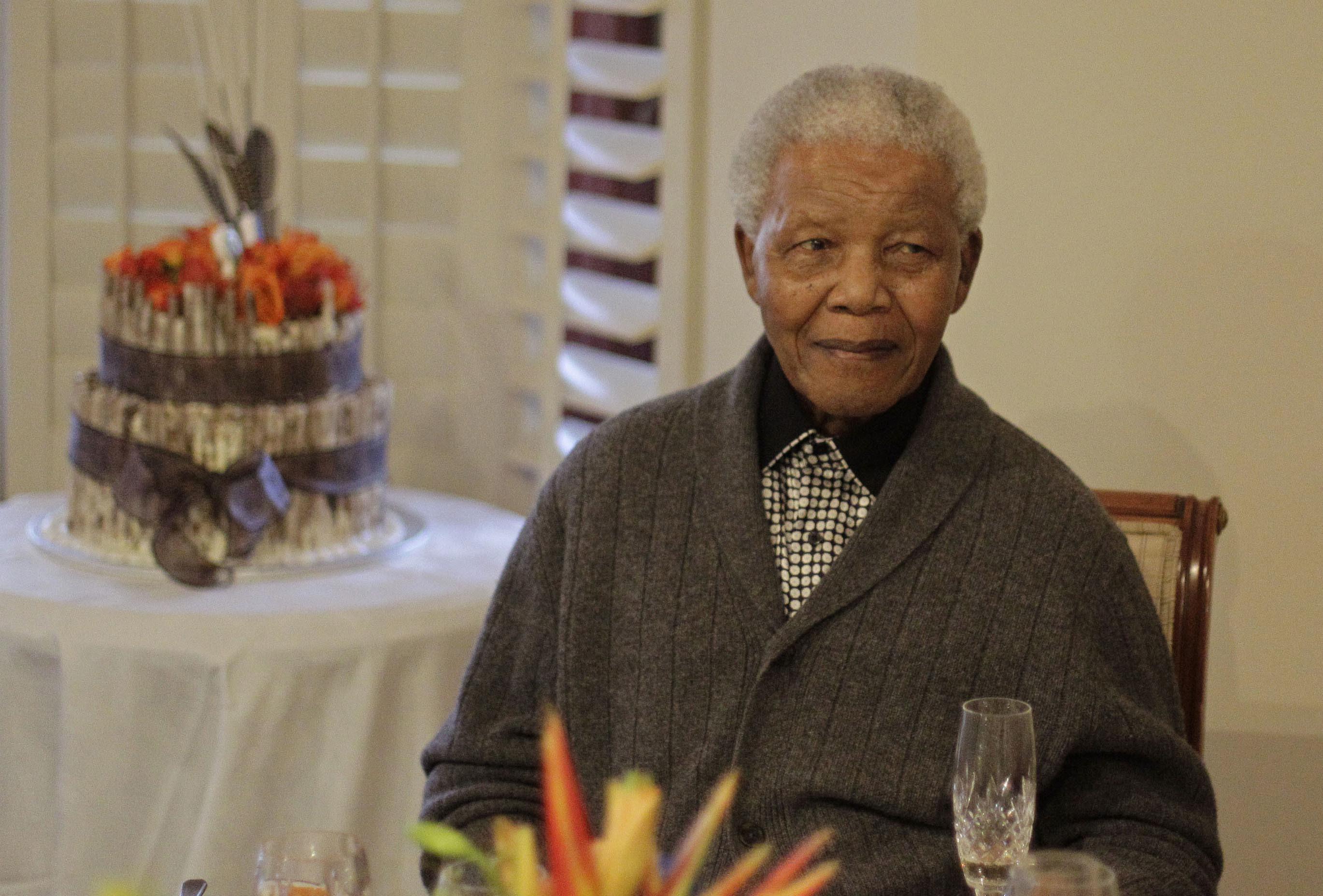 Nelson Mandela Birthday - Nelson Mandela Before He Died - HD Wallpaper 