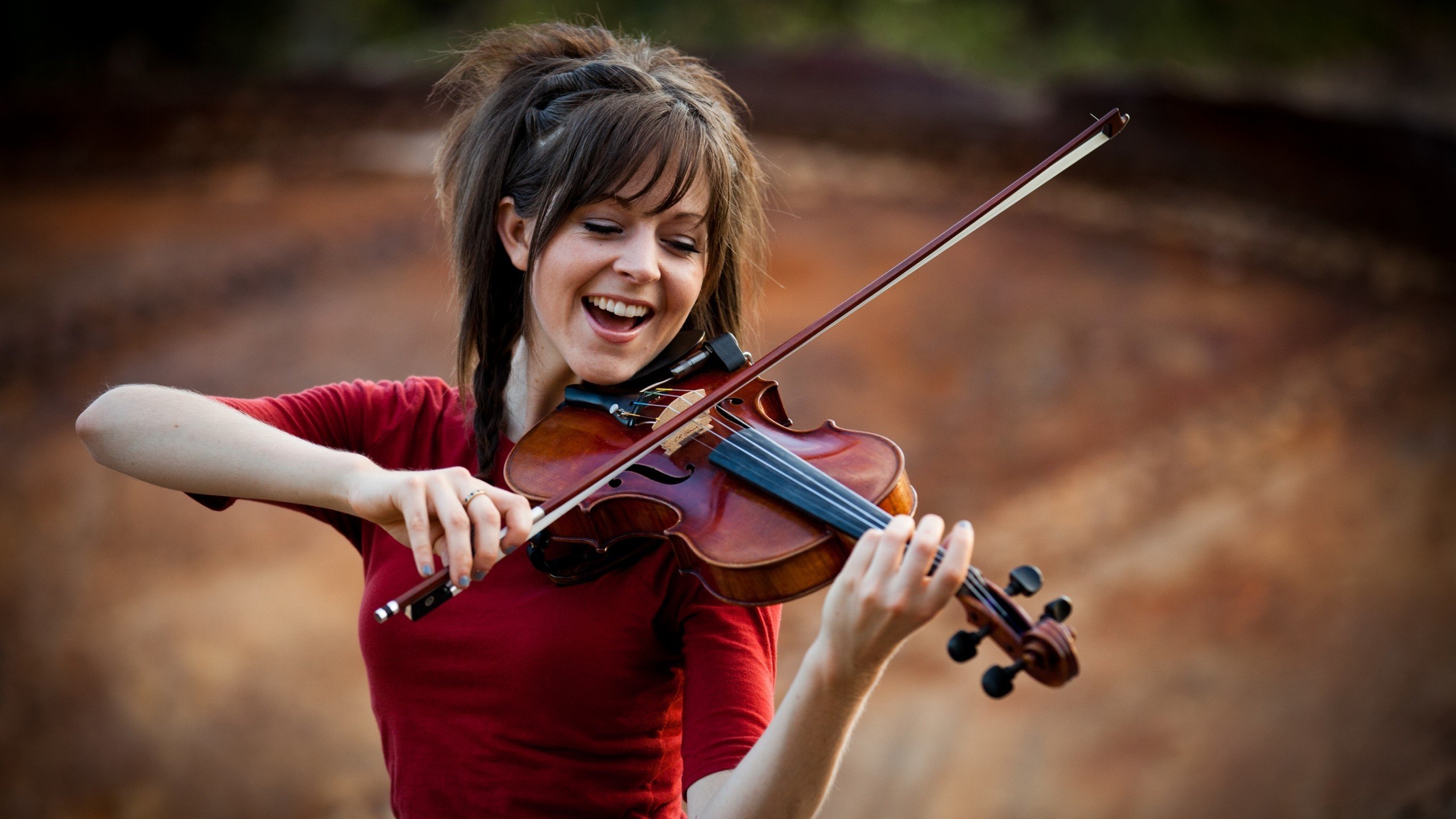 Violinist Lindsey Stirling - HD Wallpaper 