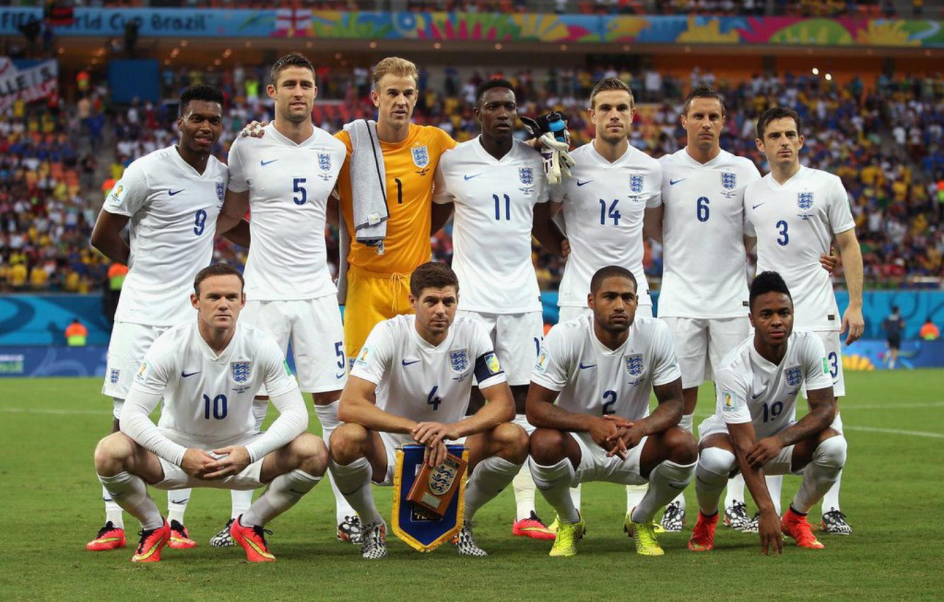 Photo Wallpaper Steven Gerrard, Wayne Rooney, The World - Italia Vs Inglaterra 2014 - HD Wallpaper 