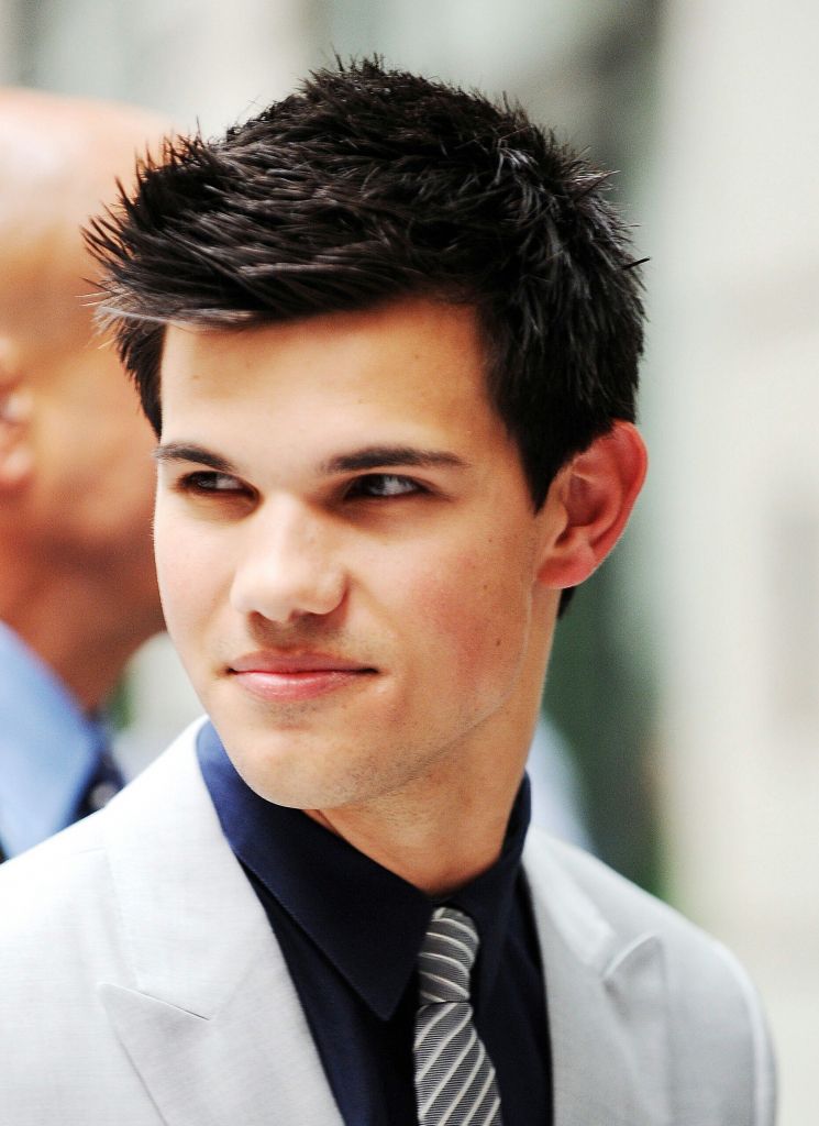 Taylor Lautner - HD Wallpaper 