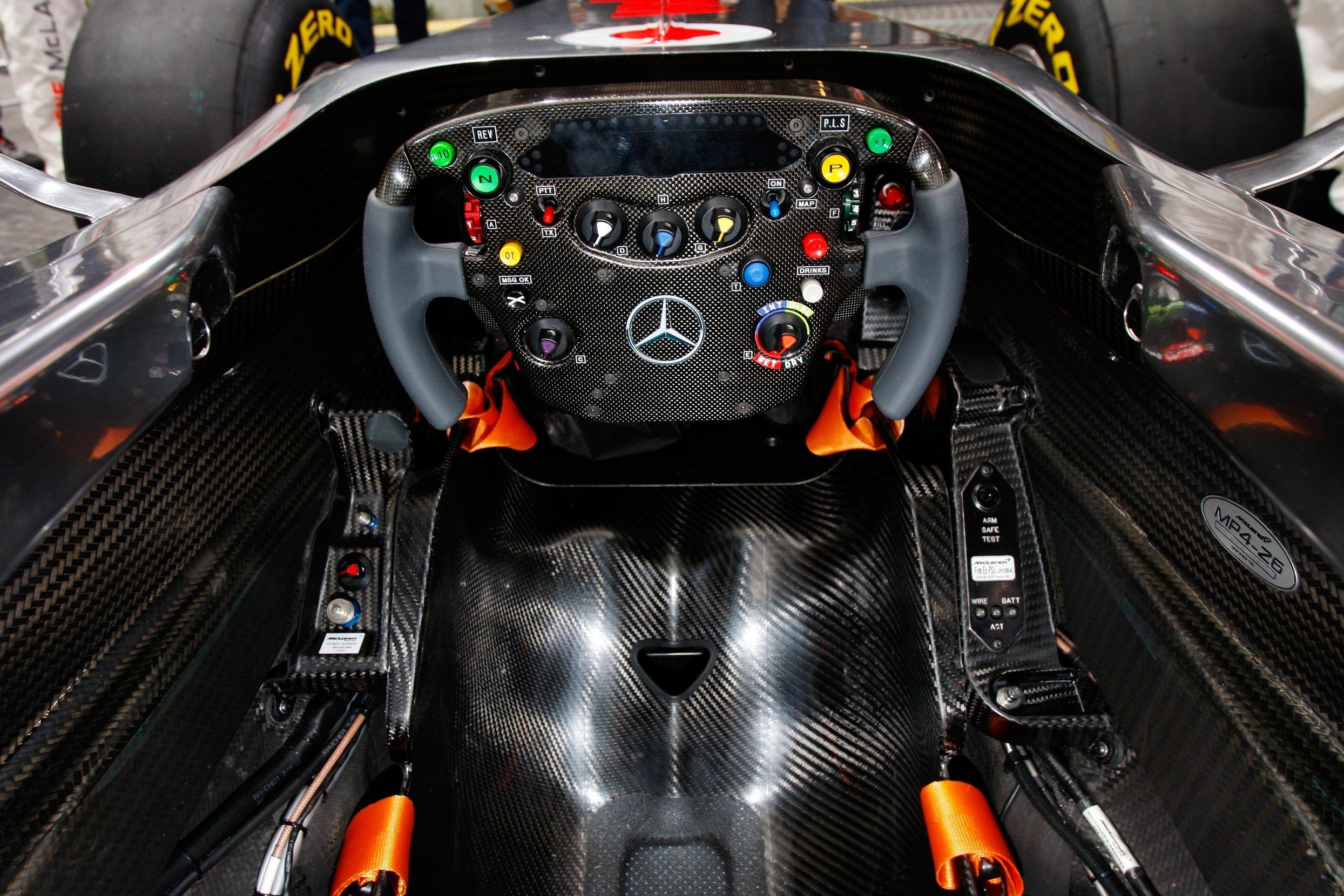 Formula 1 Car Cockpit - 2489x1660 Wallpaper 