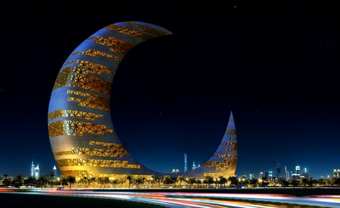 Modern Crescent Moon Tower Beautiful Dubai - Crescent Moon Tower - HD Wallpaper 