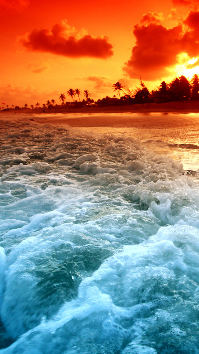 Beach Awesome Iphone Wallpaper - Visual Cue That Uses Color - HD Wallpaper 