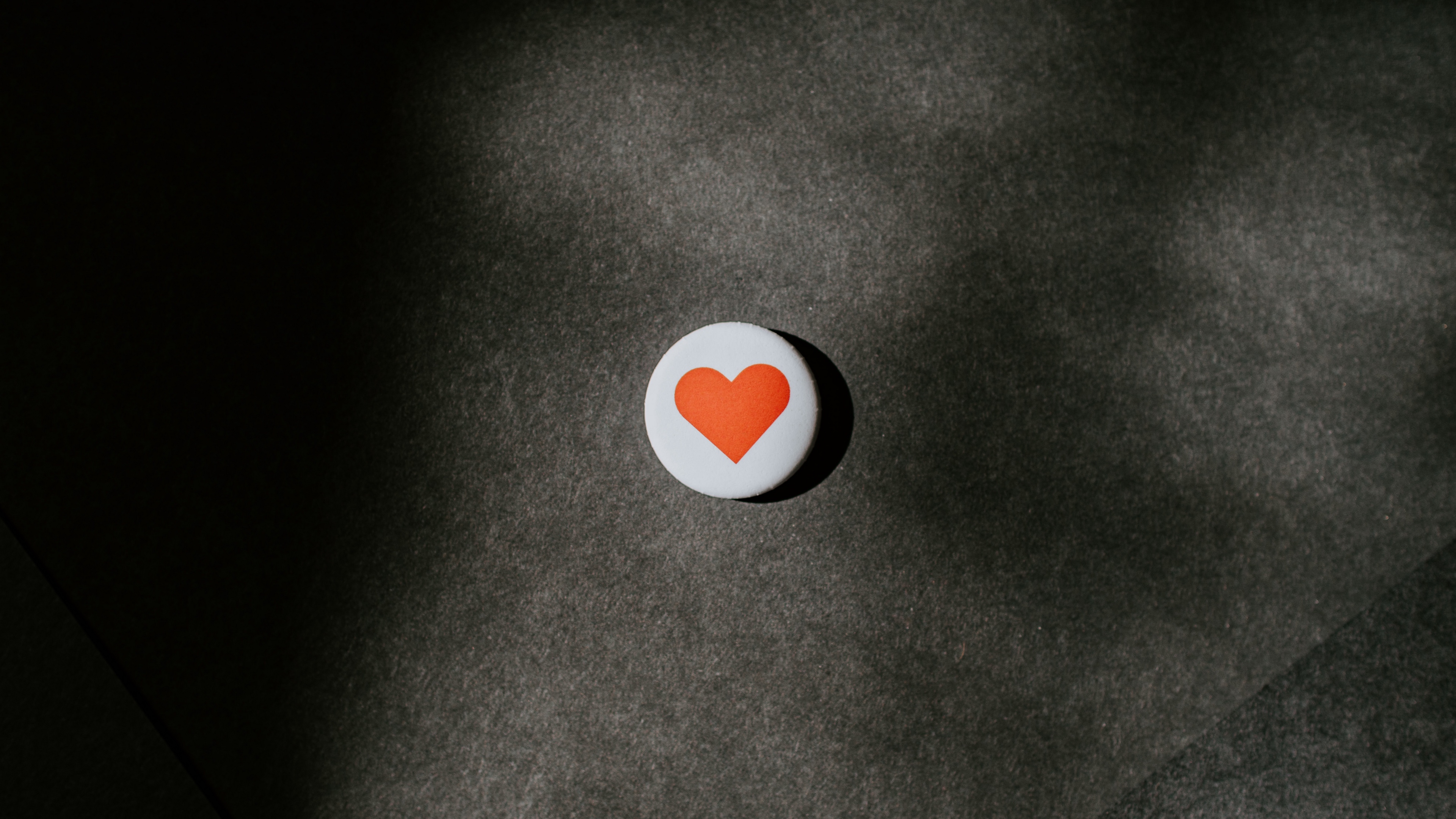 Wallpaper Heart, Button, Love, Symbol - Heart - HD Wallpaper 