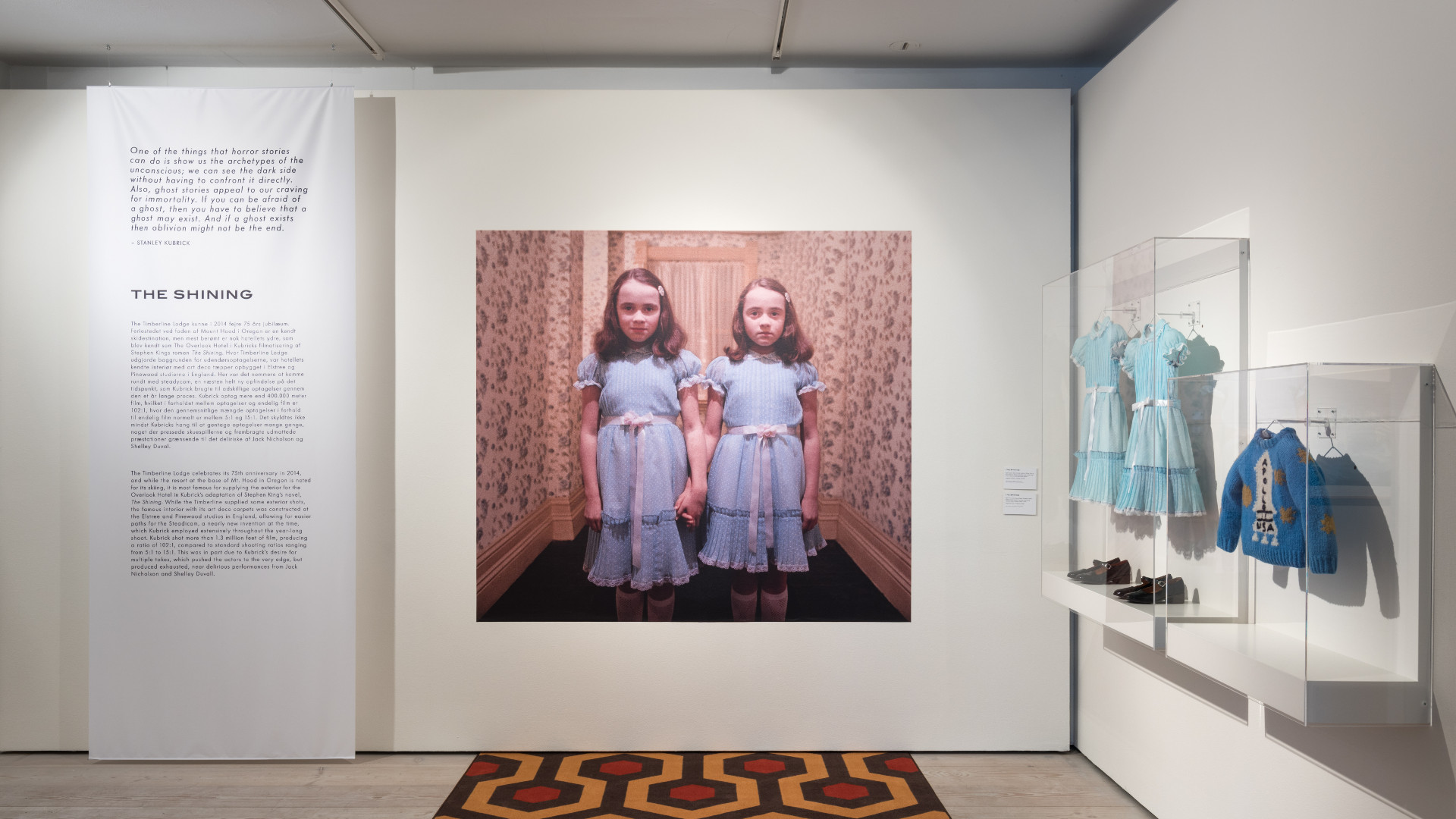 Shining Twins - HD Wallpaper 