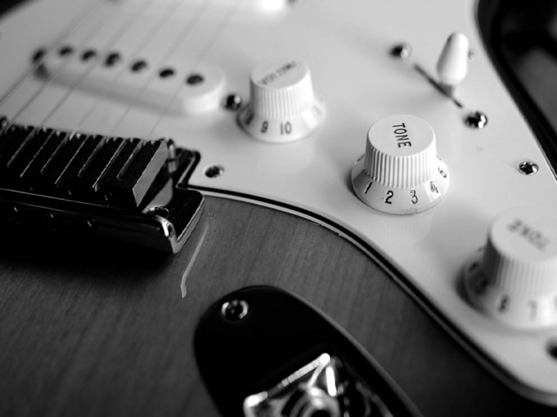 Fender Stratocaster Black And White - Guitar - HD Wallpaper 