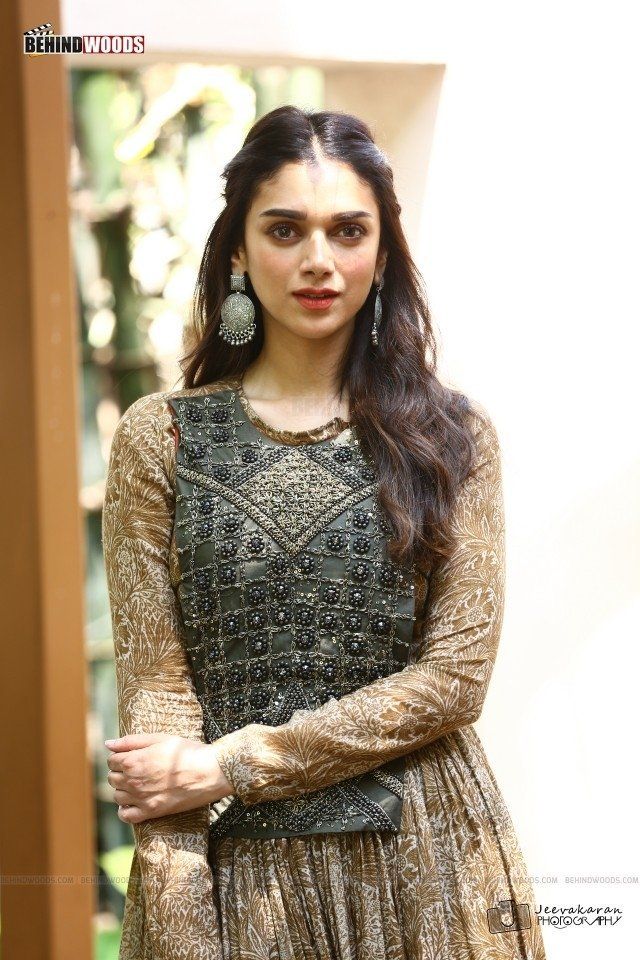 Aditi Rao Hydari House - HD Wallpaper 