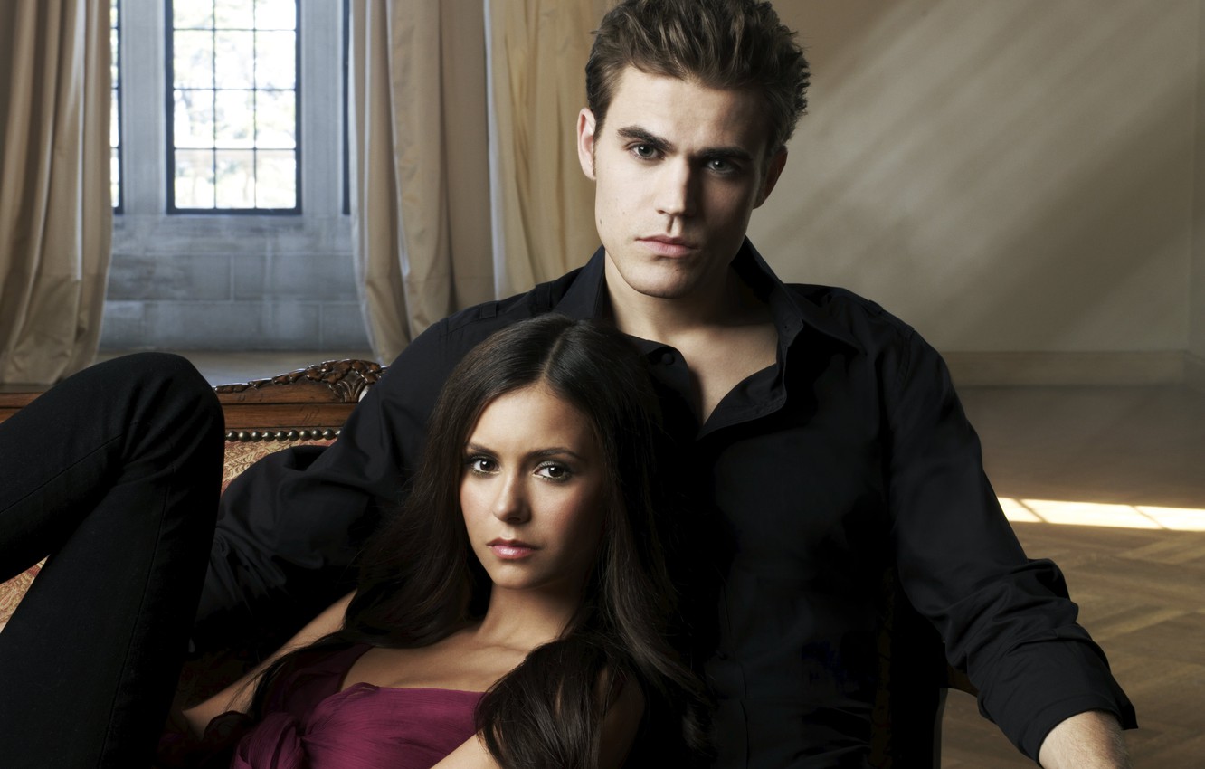Photo Wallpaper Nina Dobrev, Nina Dobrev, The Vampire - Vampire Diaries Stefan And Elena - HD Wallpaper 