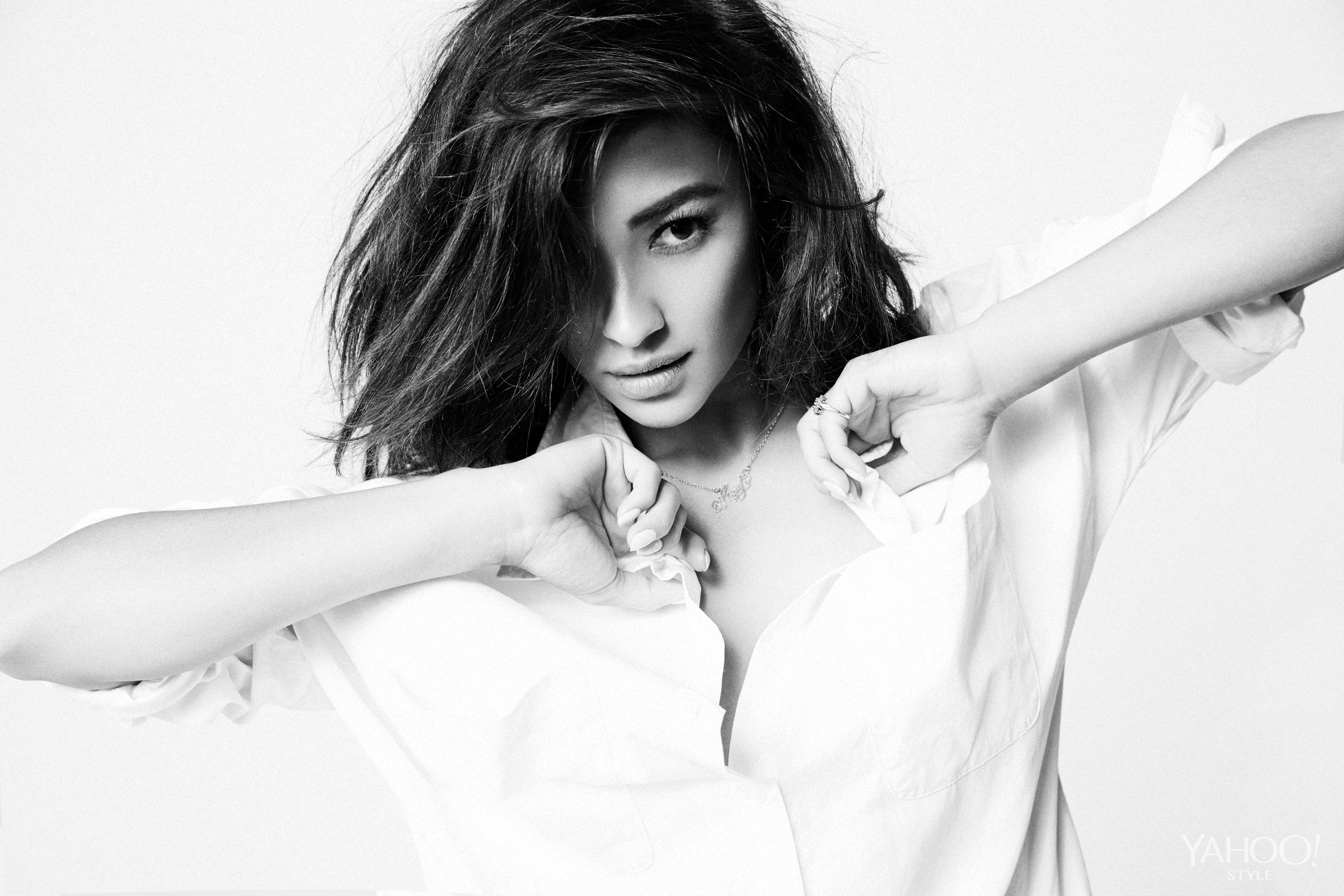 Shay Mitchell - HD Wallpaper 