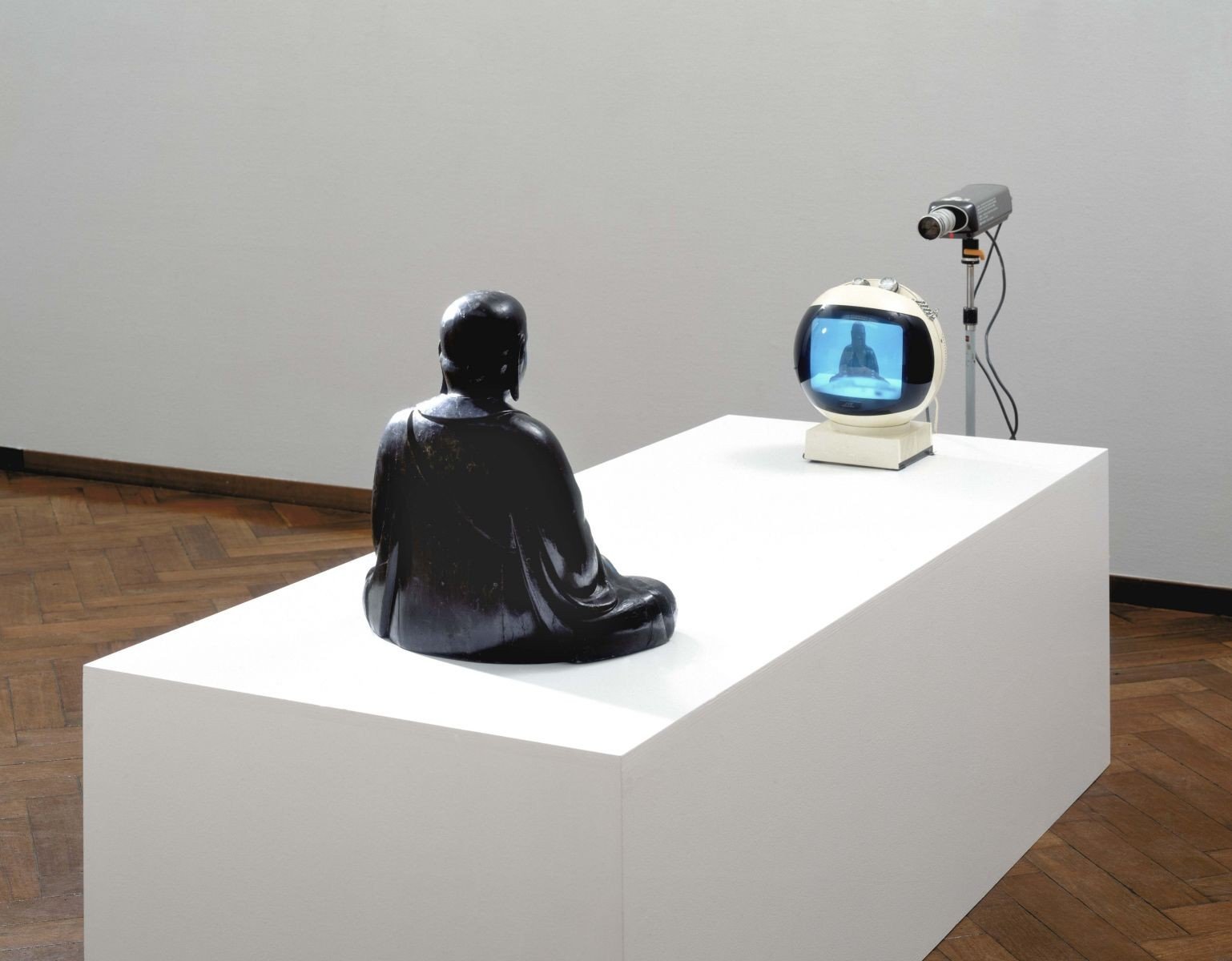 Nam June Paik Tate Modern - HD Wallpaper 