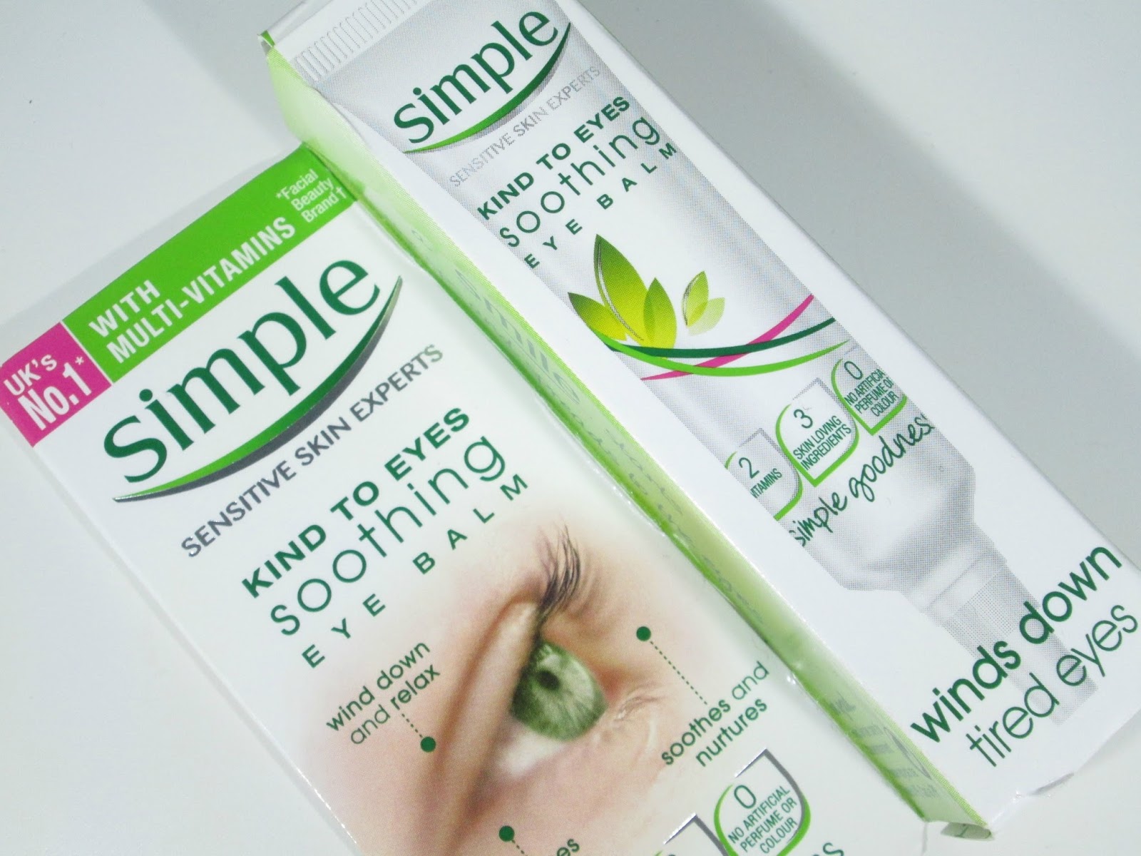 Simple Skincare - HD Wallpaper 