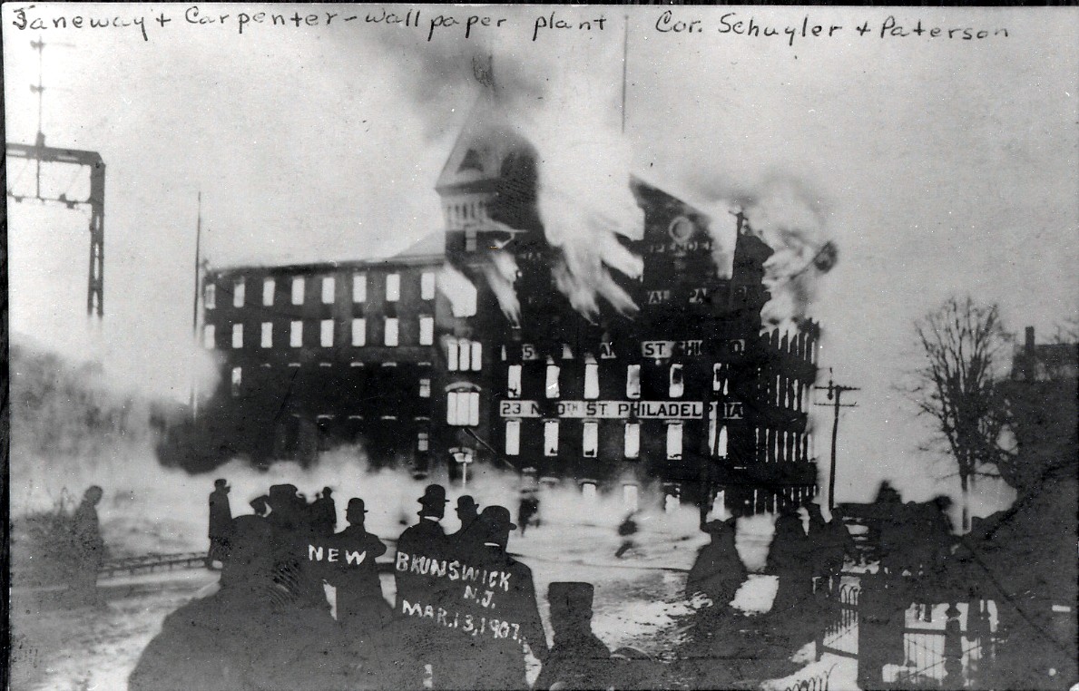 Janeway Wallpaper Factory New Brunswick - HD Wallpaper 