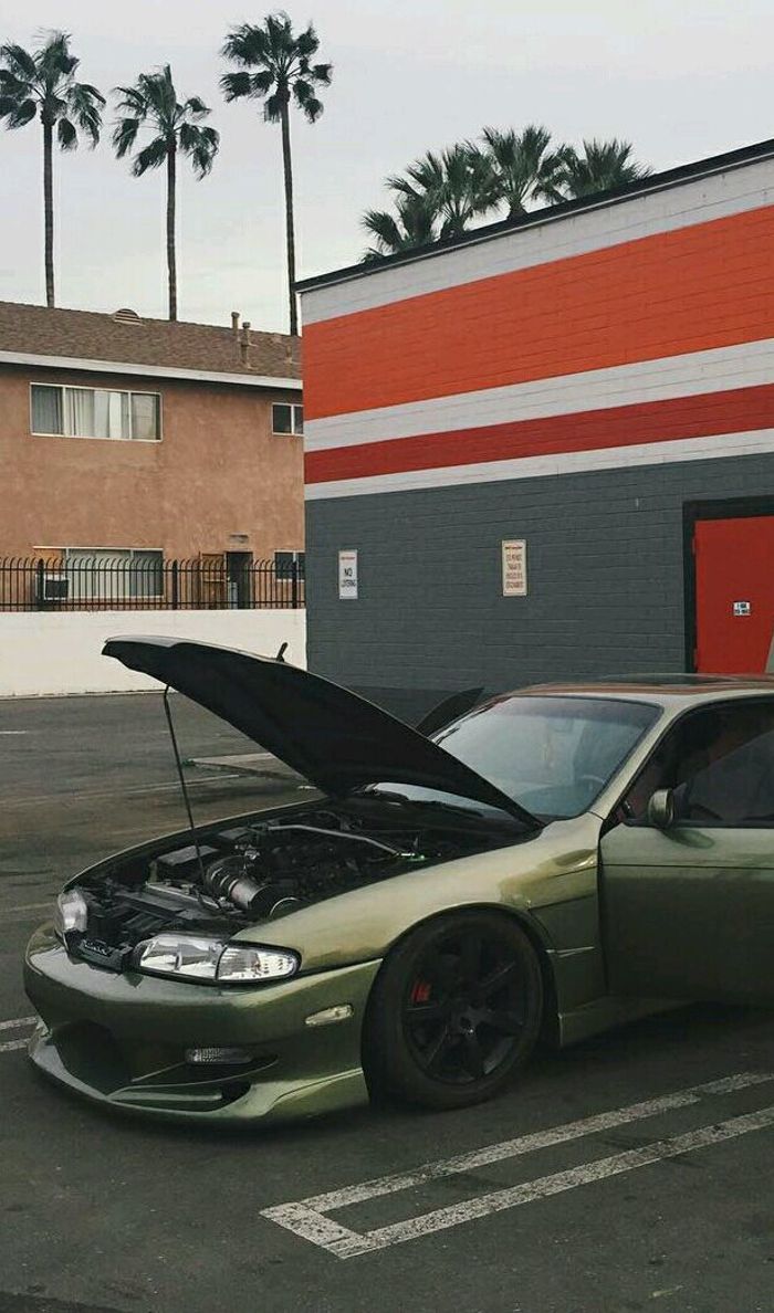 Performance Car - HD Wallpaper 