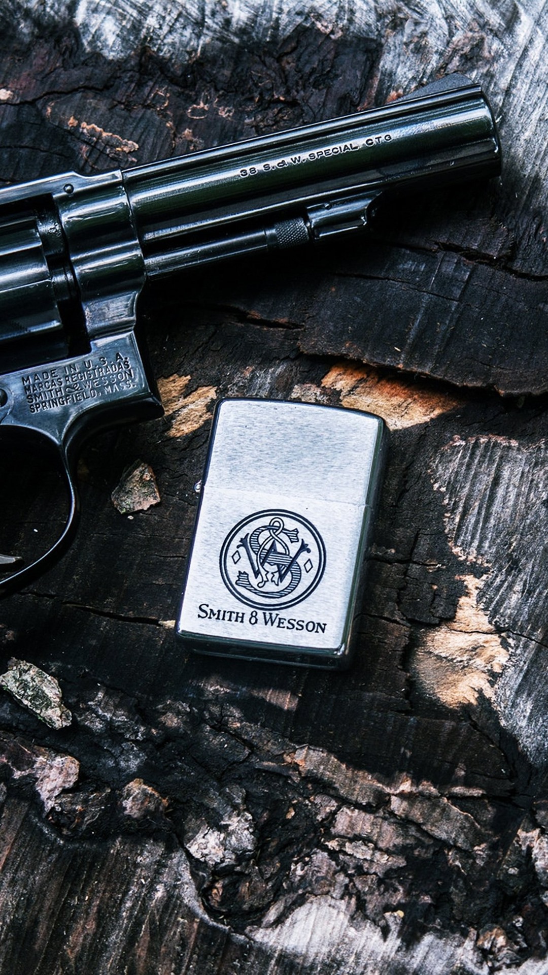 Iphone Wallpaper Revolver, Lighter - Smith And Wesson Iphone - HD Wallpaper 