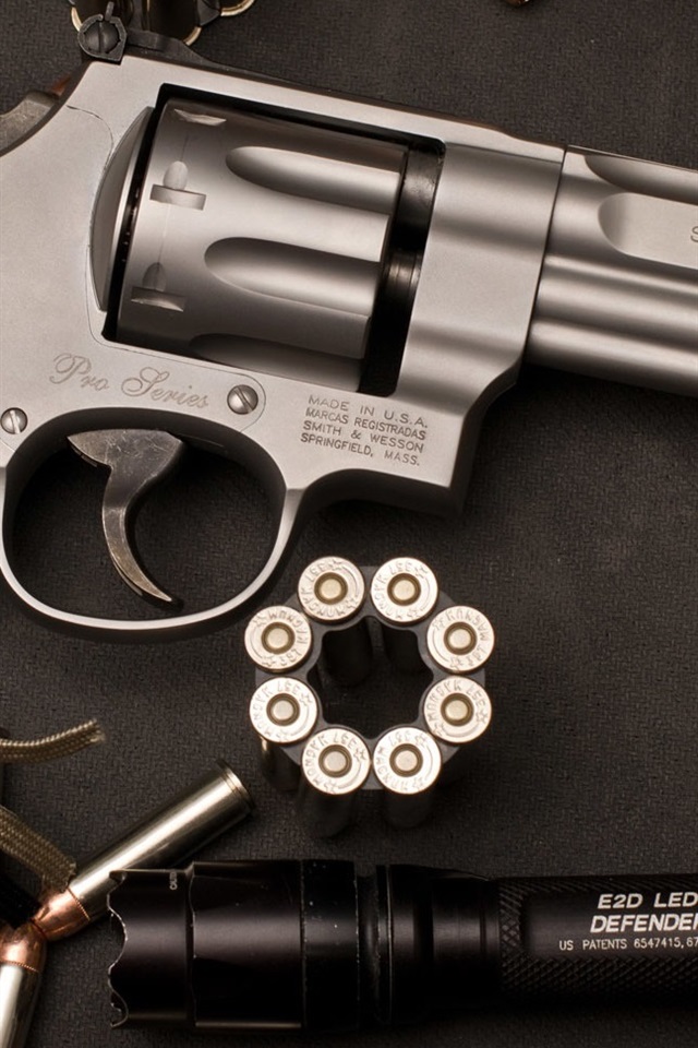 Iphone Wallpaper Revolver, Smith Wesson, Weapon - Smith And Wesson - HD Wallpaper 