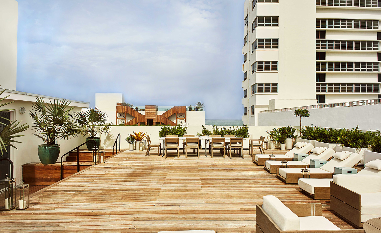 Hotel Nautilus South Beach - HD Wallpaper 