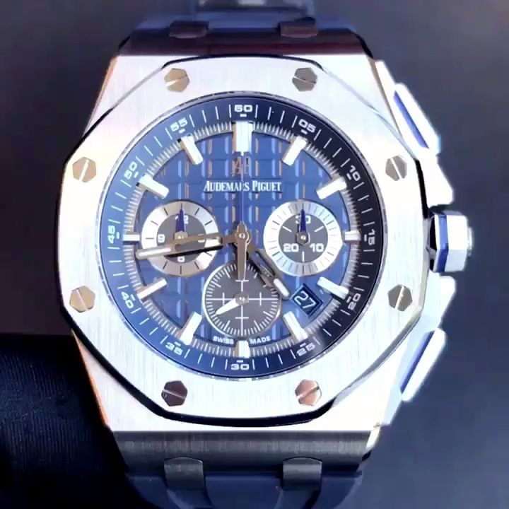 Analog Watch - HD Wallpaper 