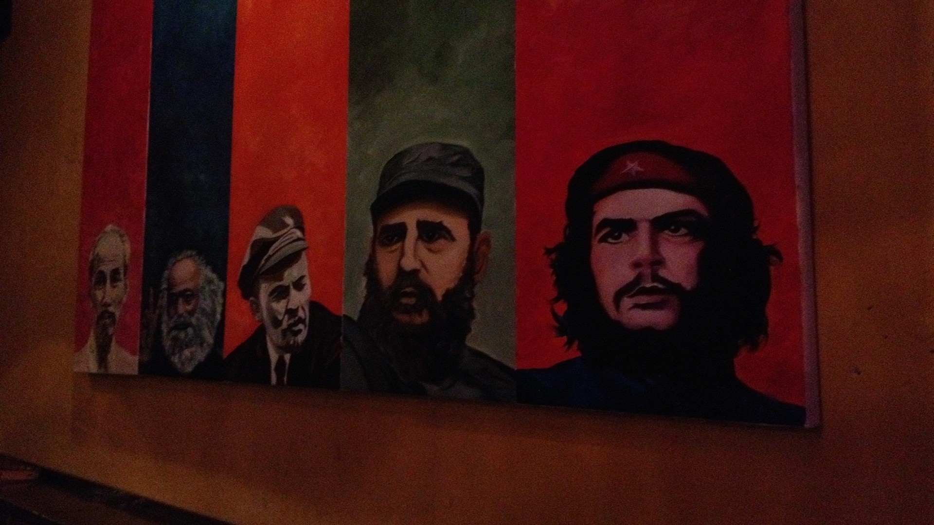 Communist Leaders, Communism, Lenin, Che Guevara, Karl - Che Guevara And Karl Marx - HD Wallpaper 