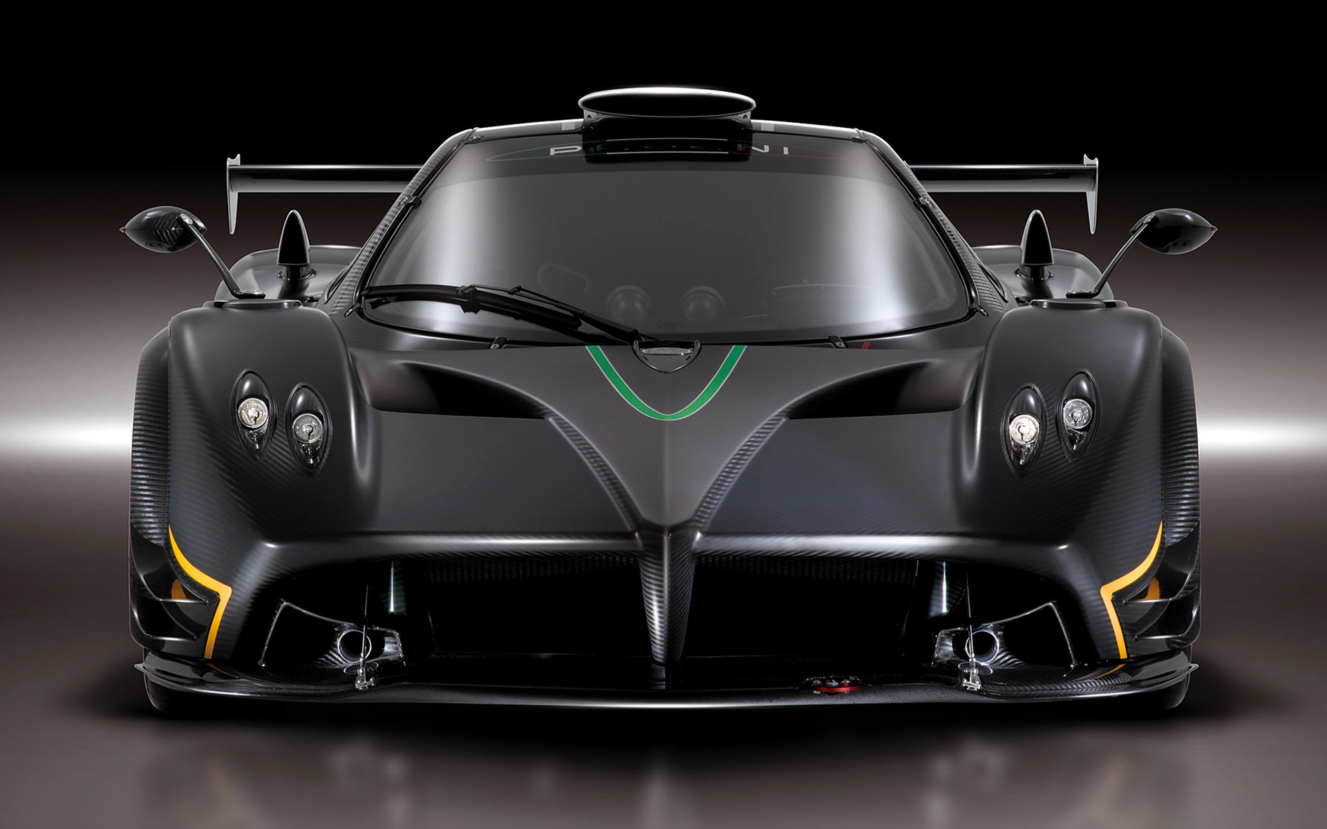 Pagani Zonda R Front - HD Wallpaper 