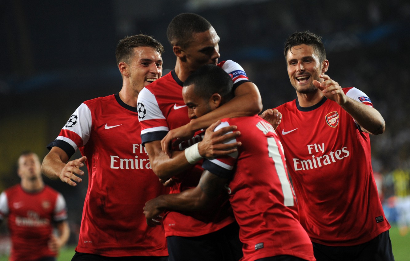 Photo Wallpaper Arsenal, Champions League, Walcott, - Arsenal - HD Wallpaper 