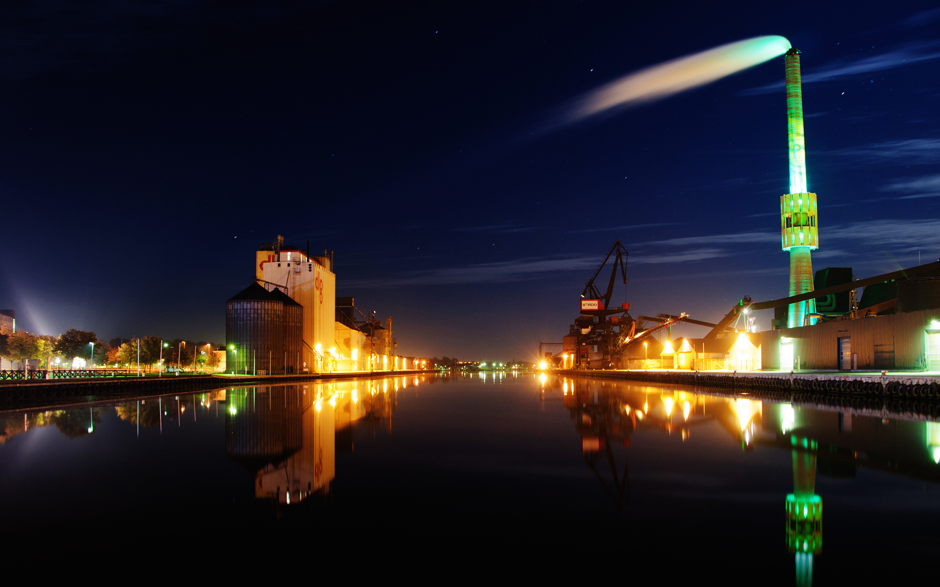 Port Of Randers At Night - Port Night - HD Wallpaper 