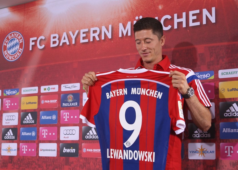Robert Lewandowski Bayern Munich 2014 - HD Wallpaper 