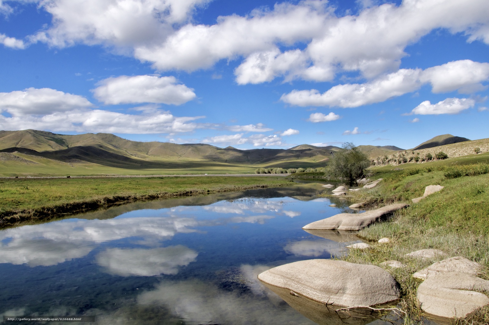 Download Wallpaper River, Orkhon, Mongolia, Trees Free - Mongolia The Land Of Blue Sky - HD Wallpaper 