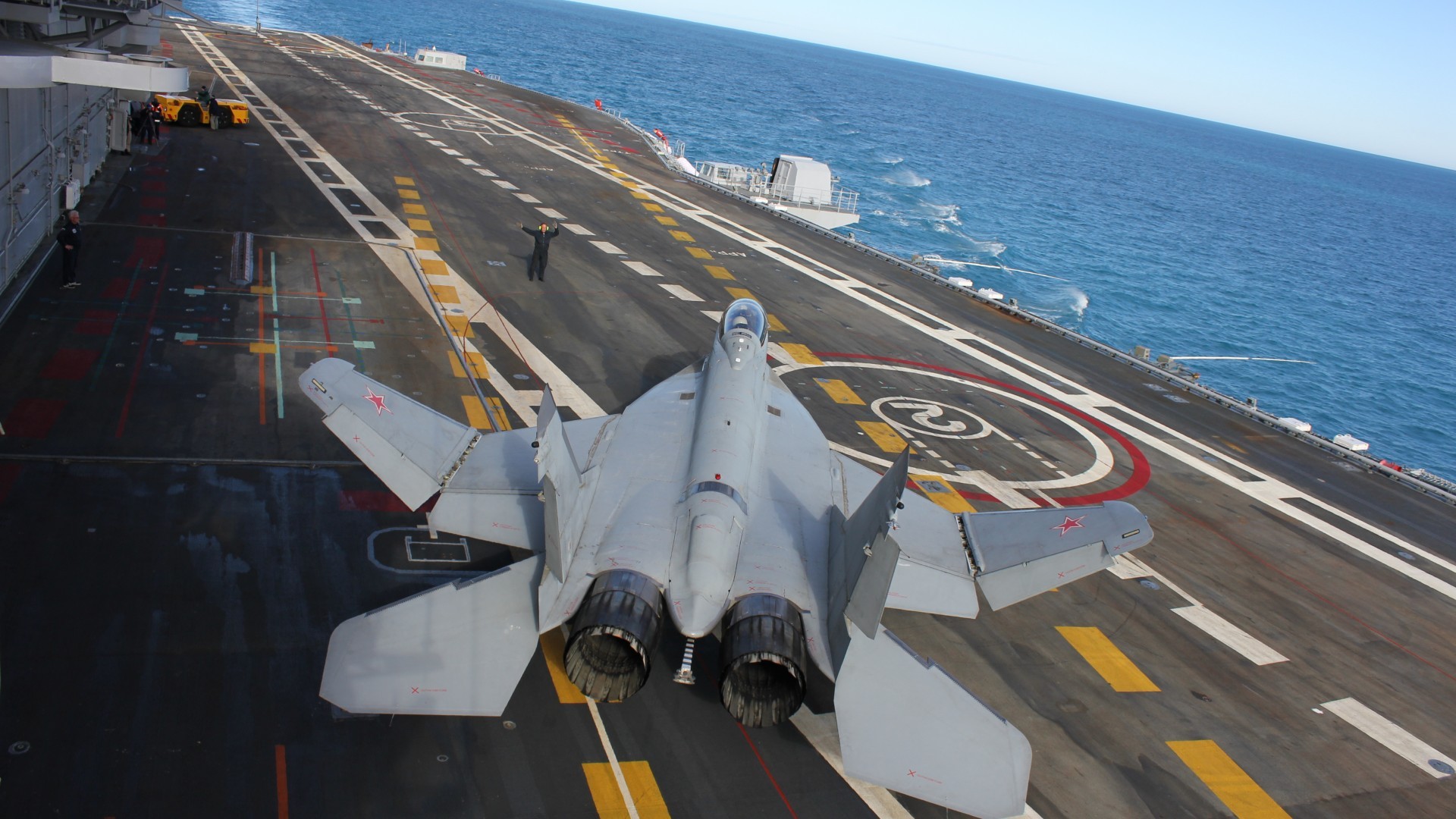 Wallpaper - Ins Vikramaditya With Aircrafts - HD Wallpaper 