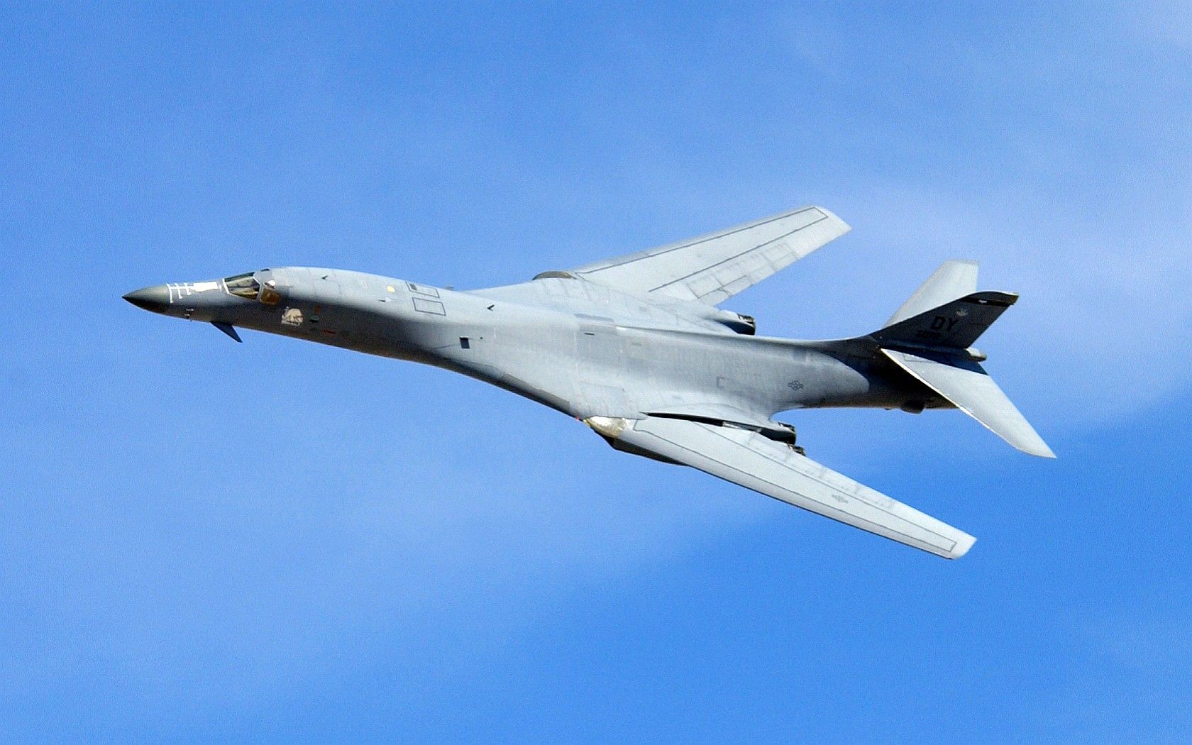 B 1 Lancer - HD Wallpaper 