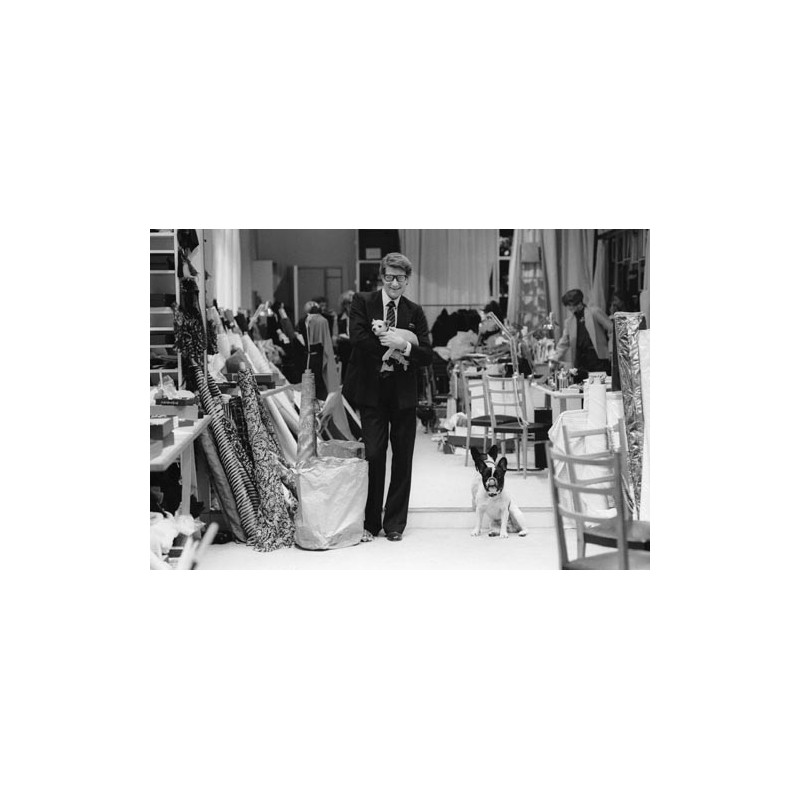 Yves Saint Laurent - HD Wallpaper 