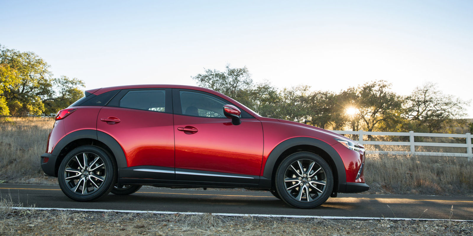 2016 Mazda Cx-3 Awd - Mazda Cx 3 Soul Red Metallic - HD Wallpaper 