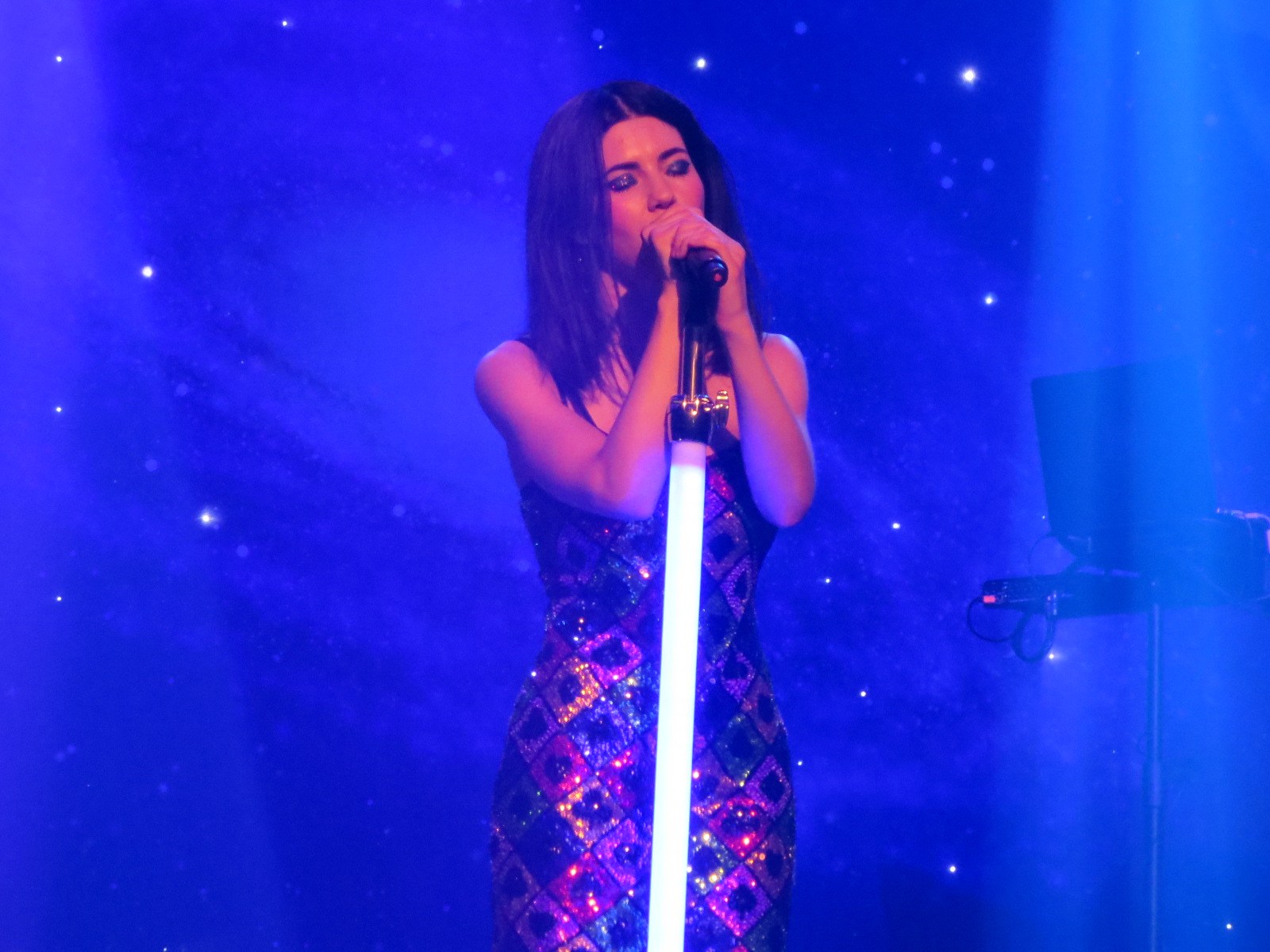 Marina And The Diamonds Melkweg - HD Wallpaper 