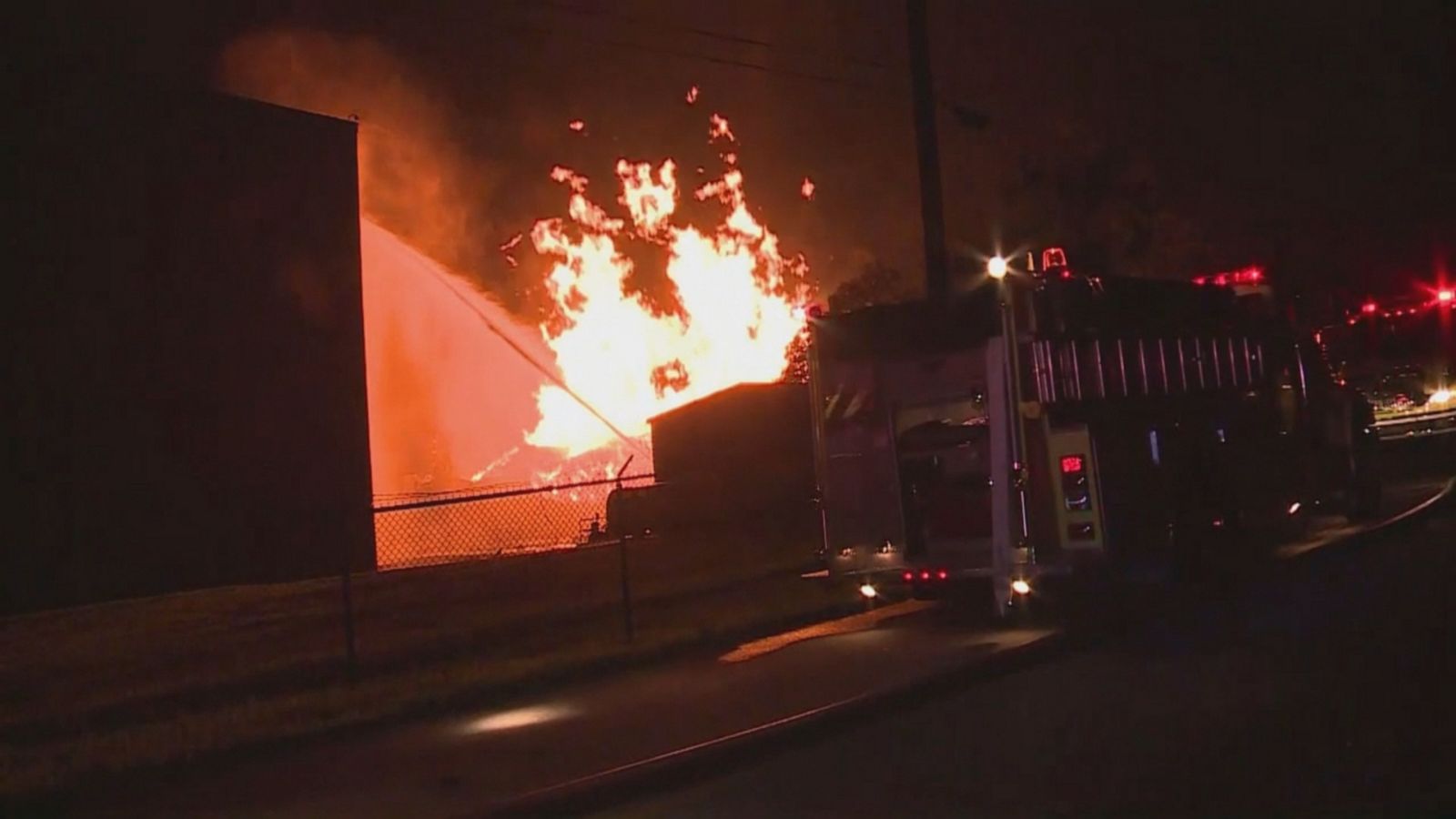 Flame - HD Wallpaper 